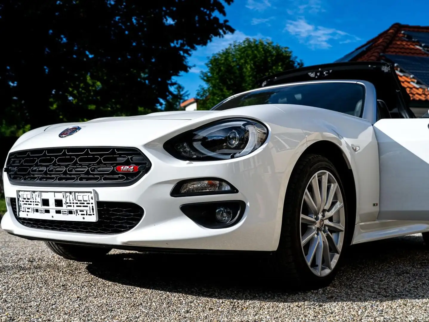 Fiat 124 Spider 124 Spider Lusso 1,4 Turbo Multi Air Lusso Weiß - 1