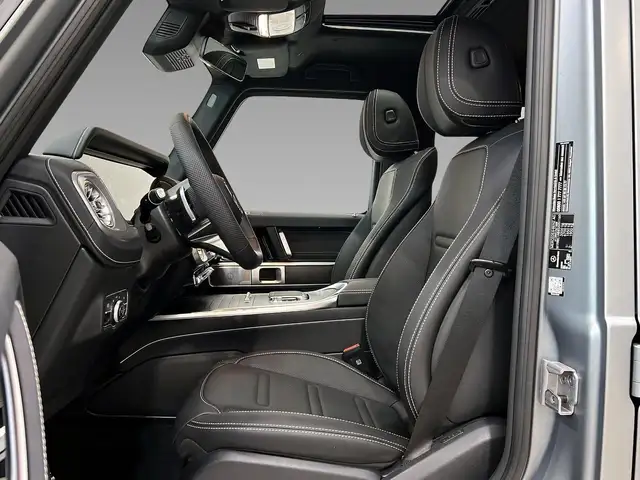 Mercedes-Benz 450 view 11