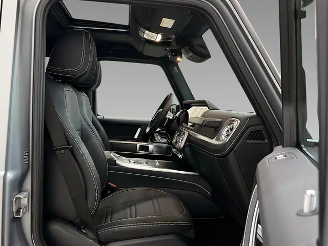 Mercedes-Benz 450 view 5