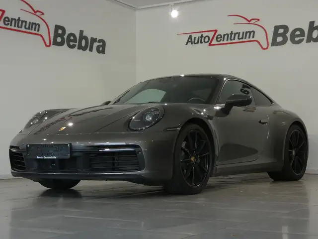Porsche 992 Carrera 4 LED/Navi/Kamera/Approved/Klappe