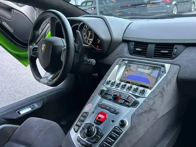 Lamborghini Aventador Aventador LP700-4 Ansicht 13