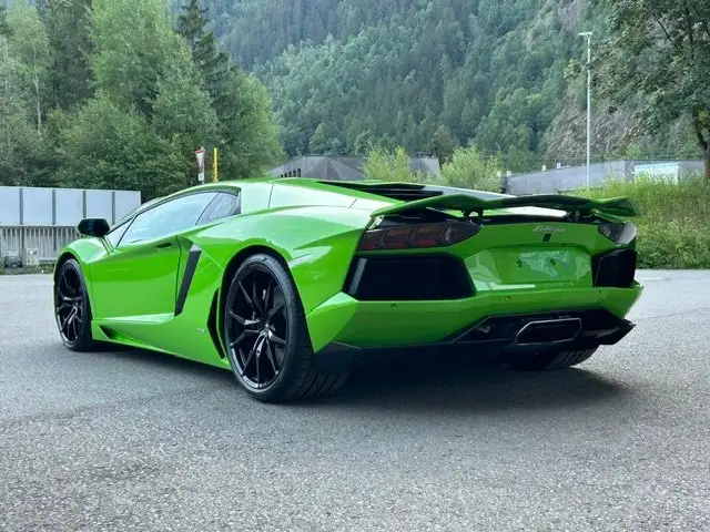 Lamborghini Aventador Aventador LP700-4 Ansicht 7