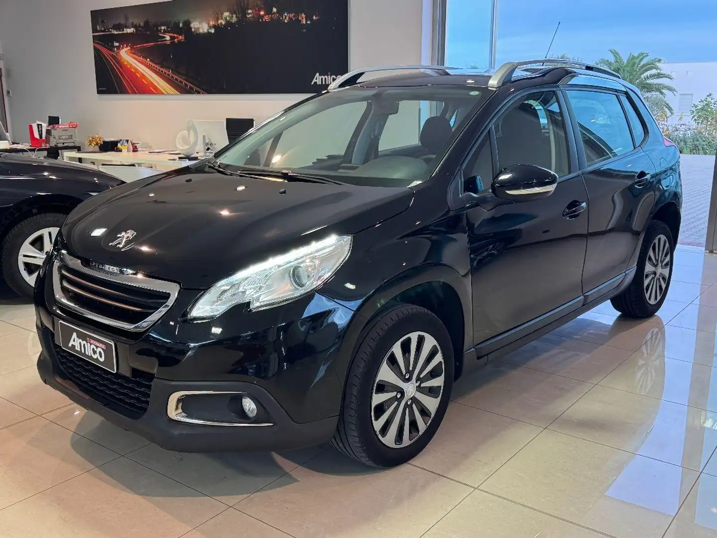Peugeot 2008 1.6 HDi 92 CV S&S Automatica Noir - 1