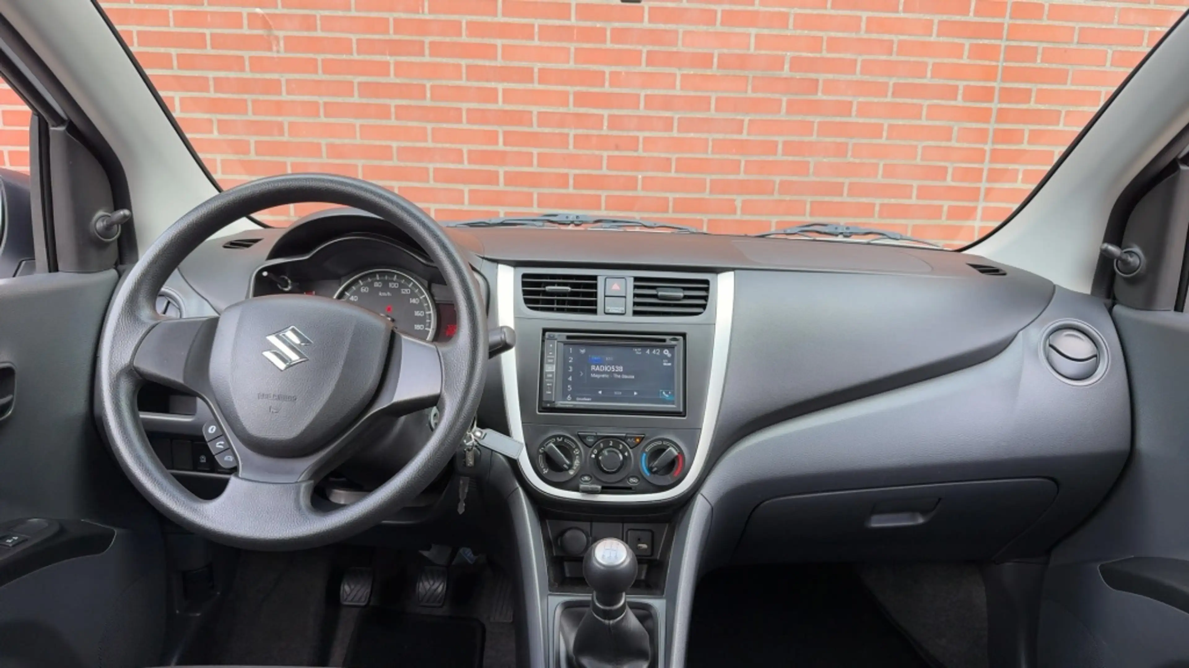 Suzuki Celerio 1.0 Comfort Audio Airco 12 maanden BOVAG Garantie — photo 6