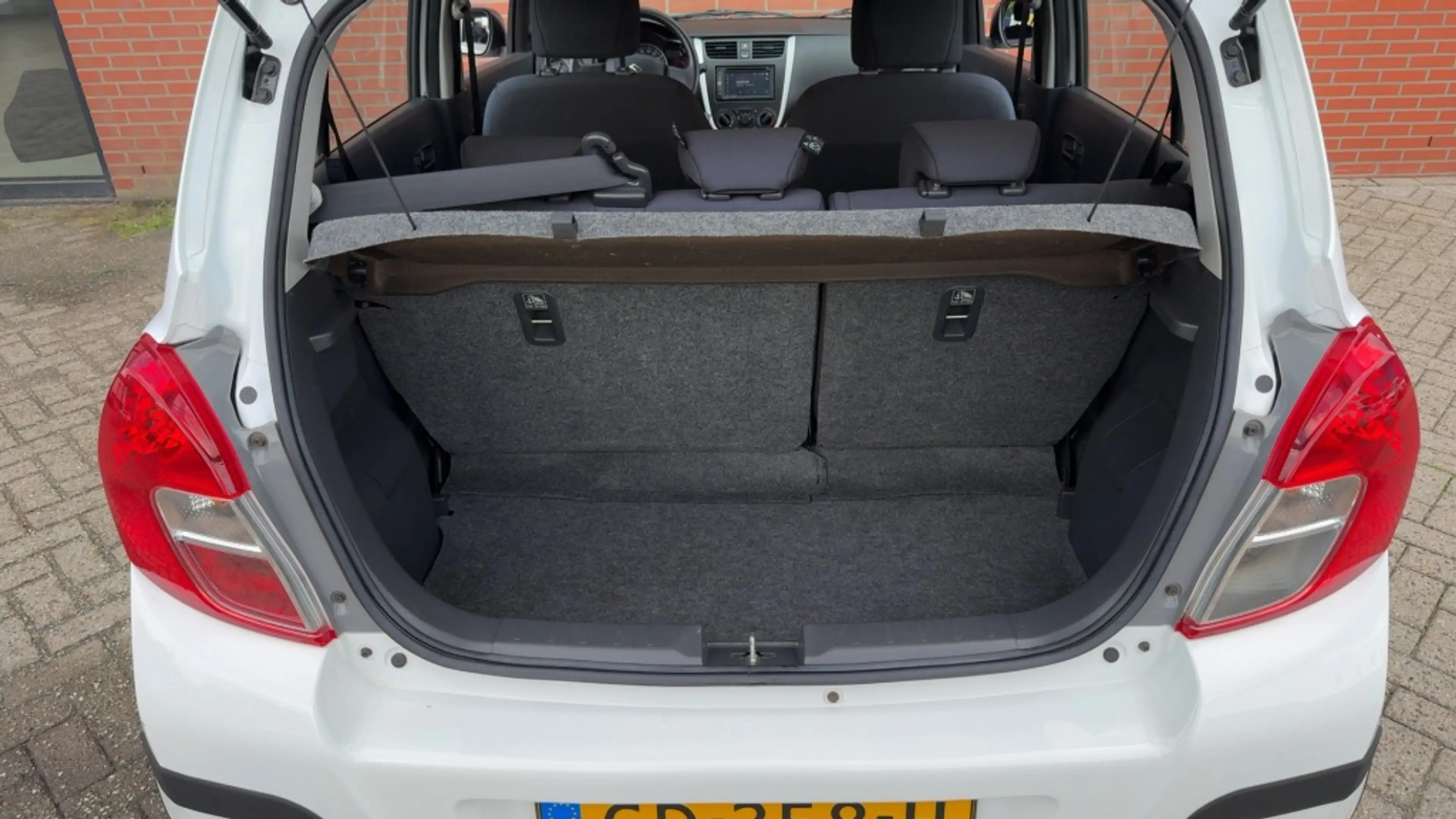 Suzuki Celerio 1.0 Comfort Audio Airco 12 maanden BOVAG Garantie — photo 9