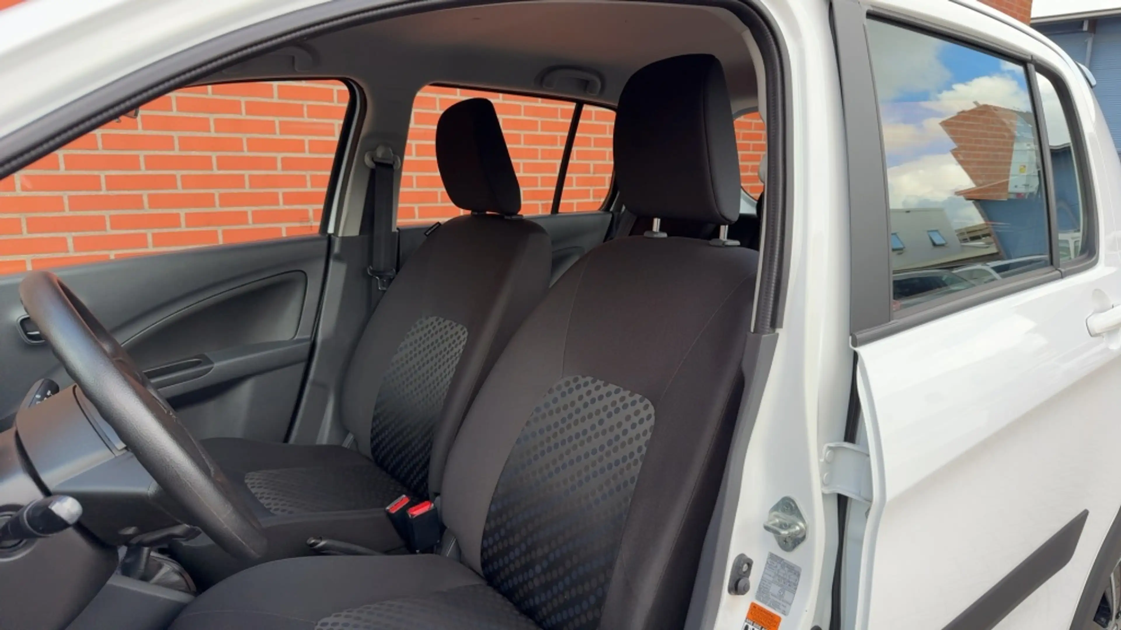 Suzuki Celerio 1.0 Comfort Audio Airco 12 maanden BOVAG Garantie — photo 12