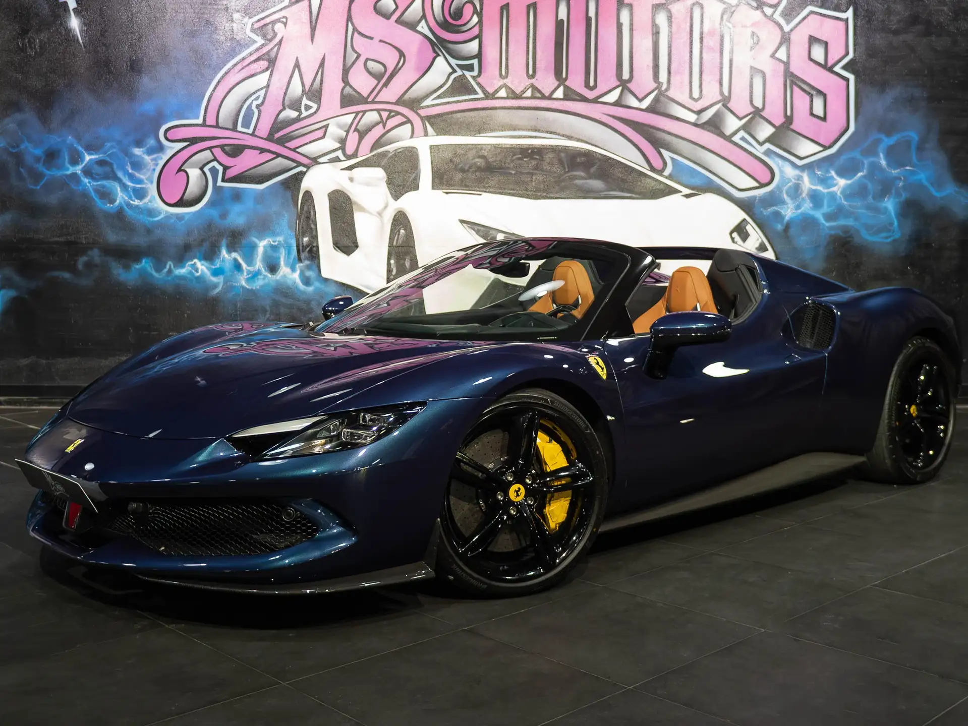 페라리 296 GTS 2024 네이비 사진 1
