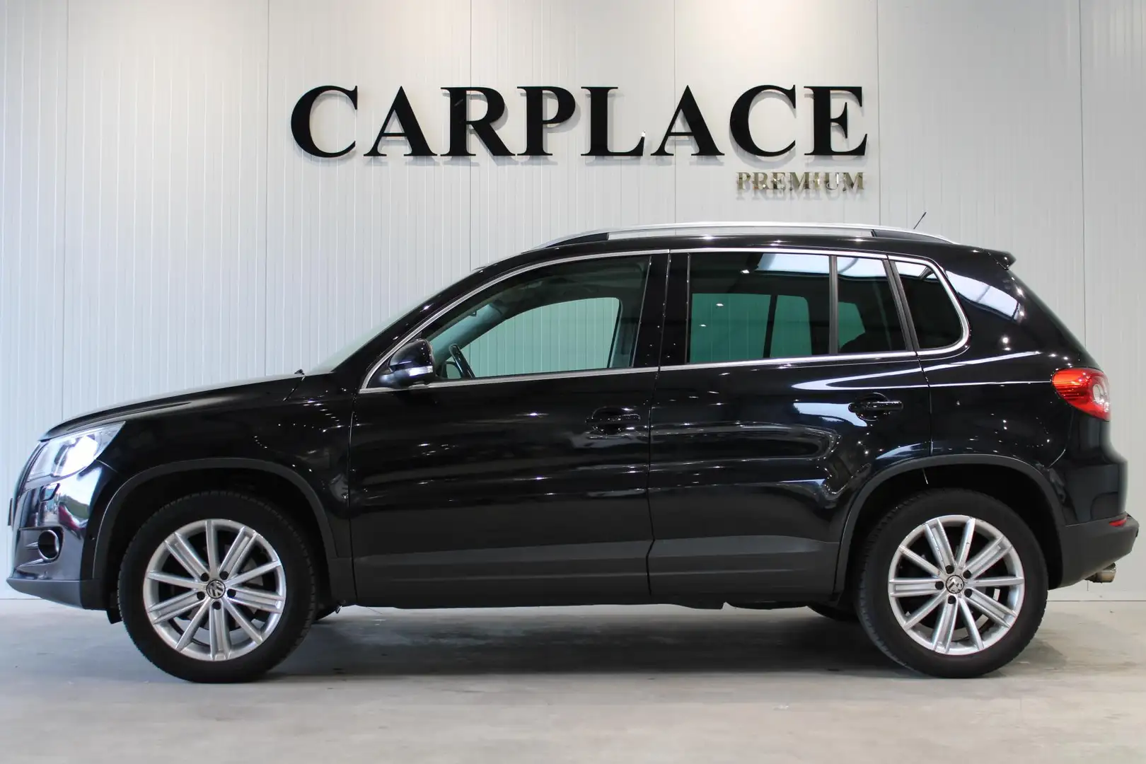 Volkswagen Tiguan 2.0 TSI Sport&Style 4Motion Schwarz - 2