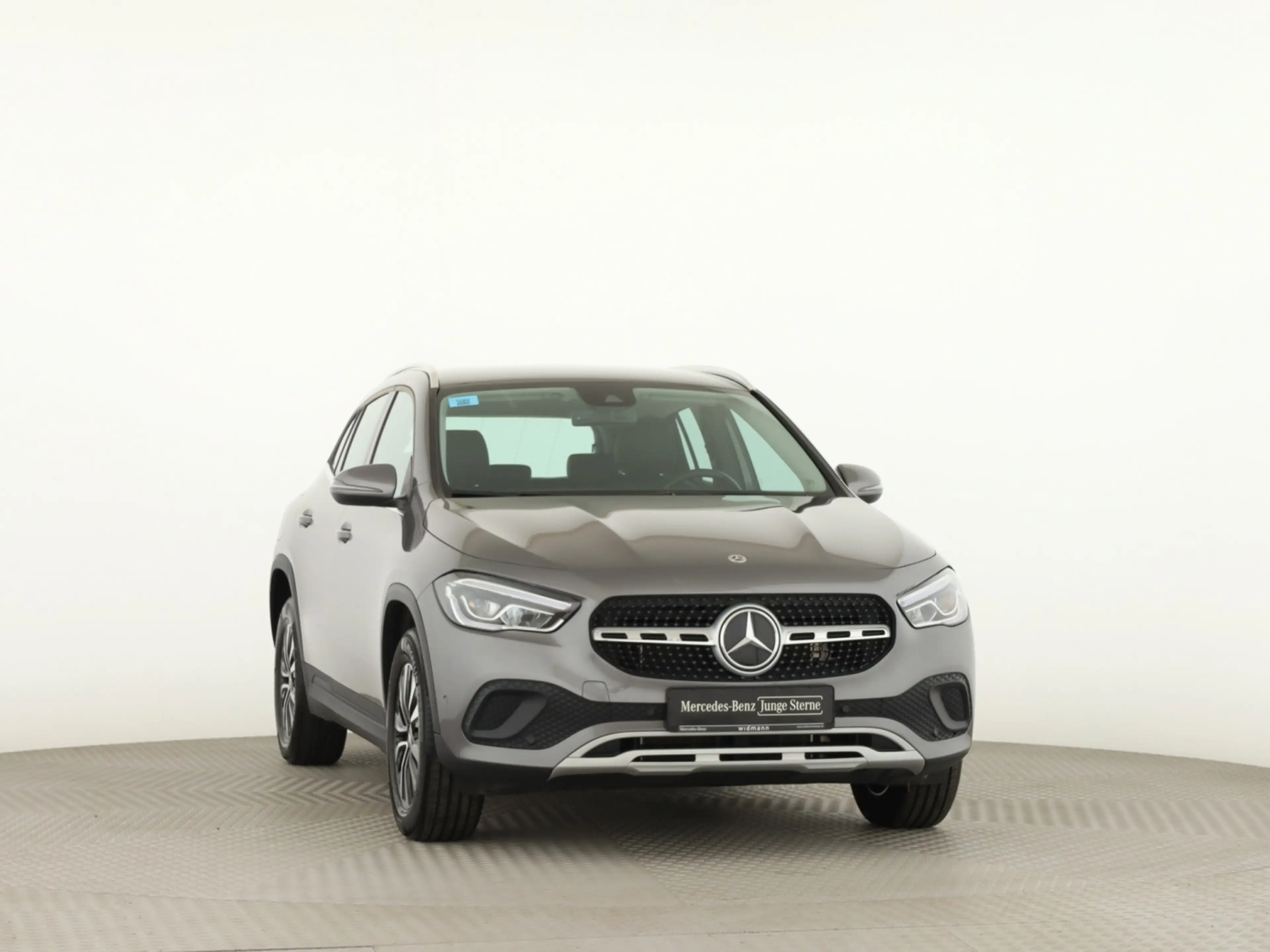 Mercedes-Benz GLA 250 e Style*AHK*LED*Park-Paket*Kamera*Sitzhz — photo 3