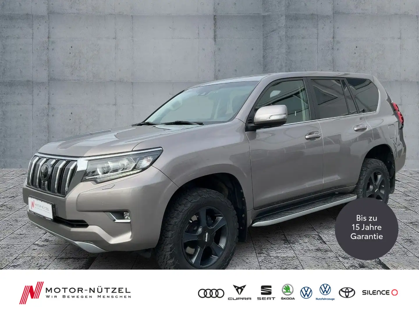 Toyota Land Cruiser 2.8D-4D LED+NAV+ACC+SHZ+RFK+AHK+SRA Grau - 1