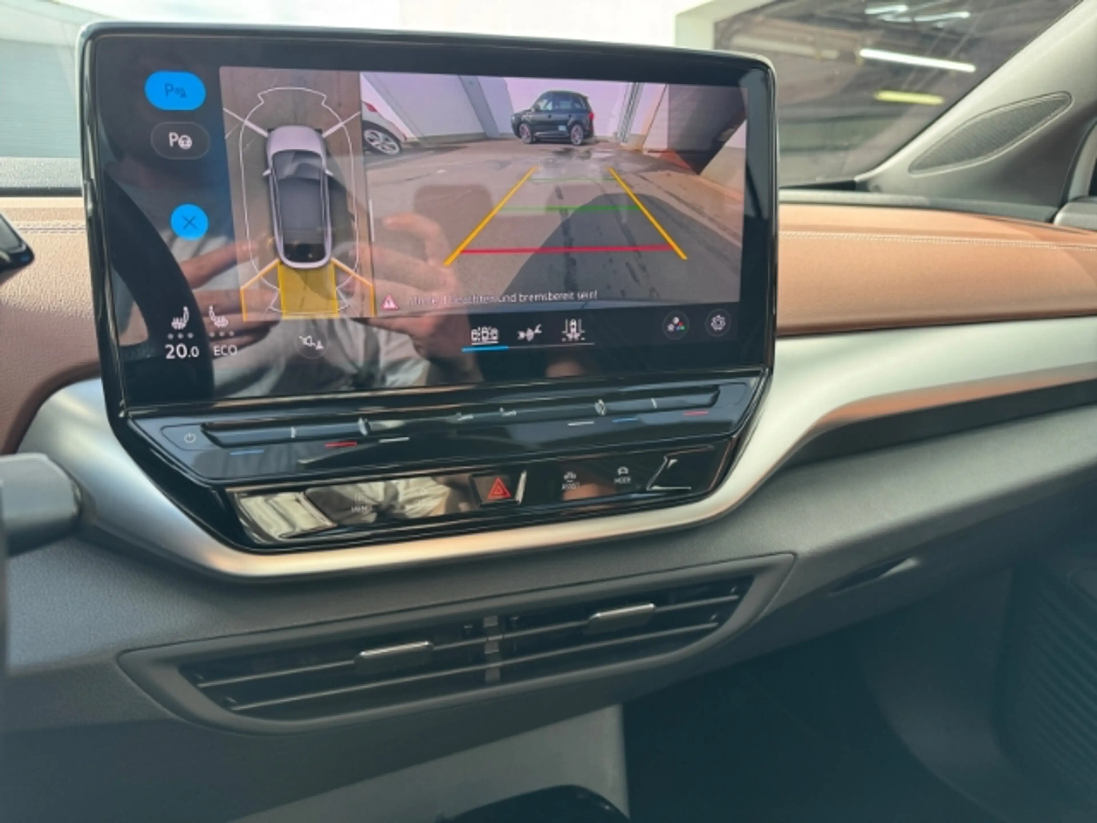 Volkswagen ID.5 Pro Performance IQ.LIGHT NAVI 19'' AHK 360° WÄRMEP — photo 15