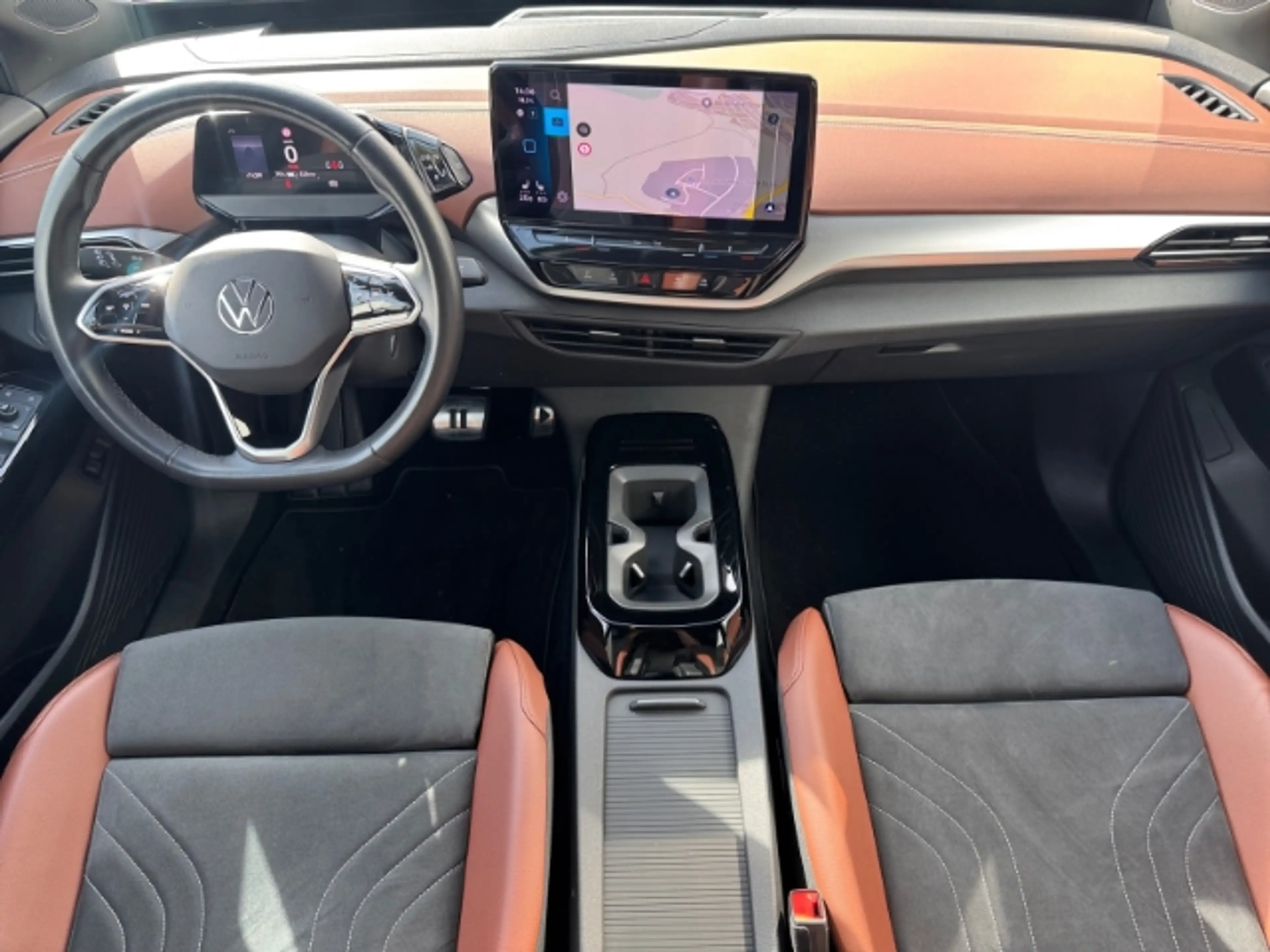 Volkswagen ID.5 Pro Performance IQ.LIGHT NAVI 19'' AHK 360° WÄRMEP — photo 16