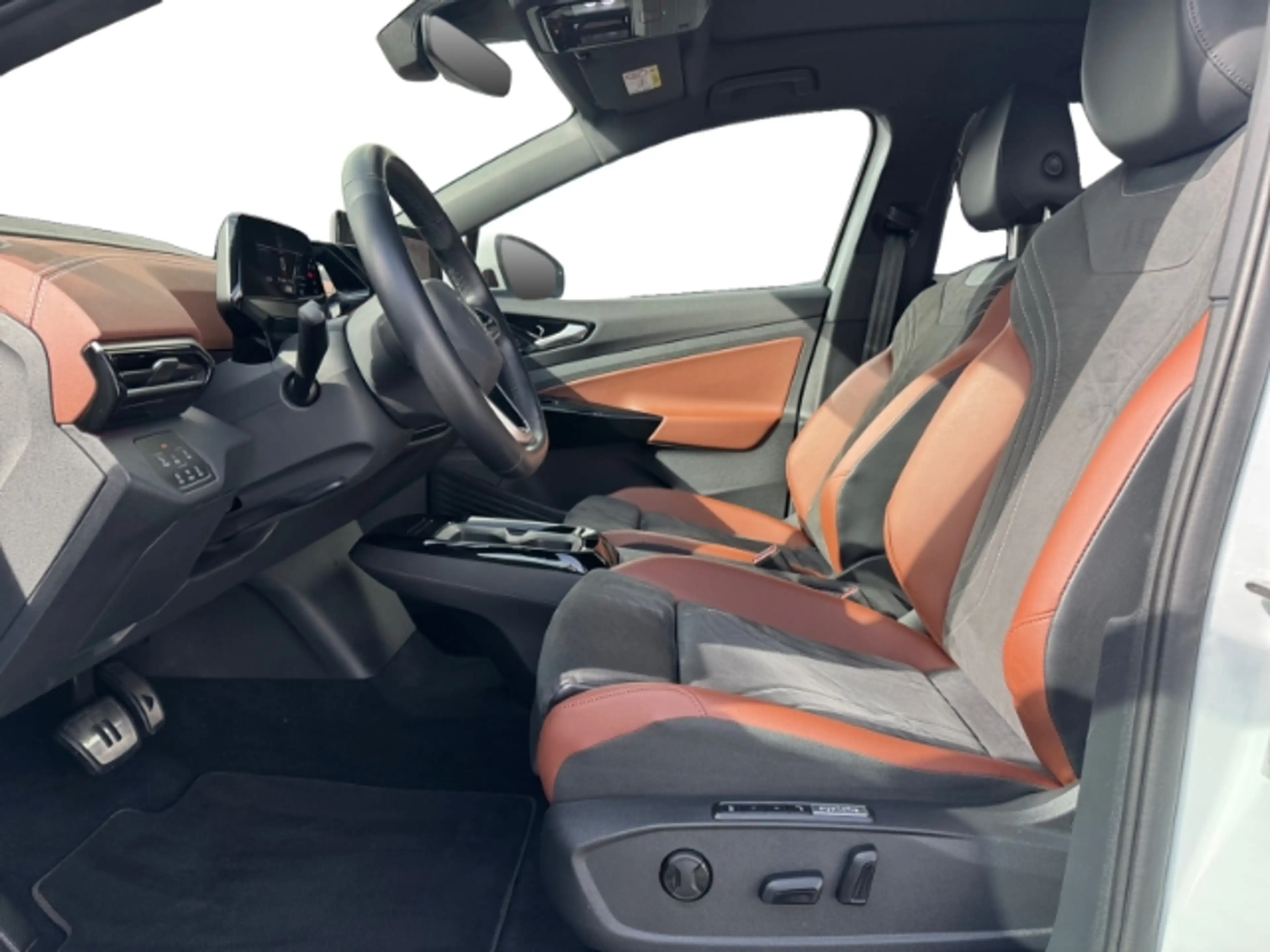 Volkswagen ID.5 Pro Performance IQ.LIGHT NAVI 19'' AHK 360° WÄRMEP — photo 17