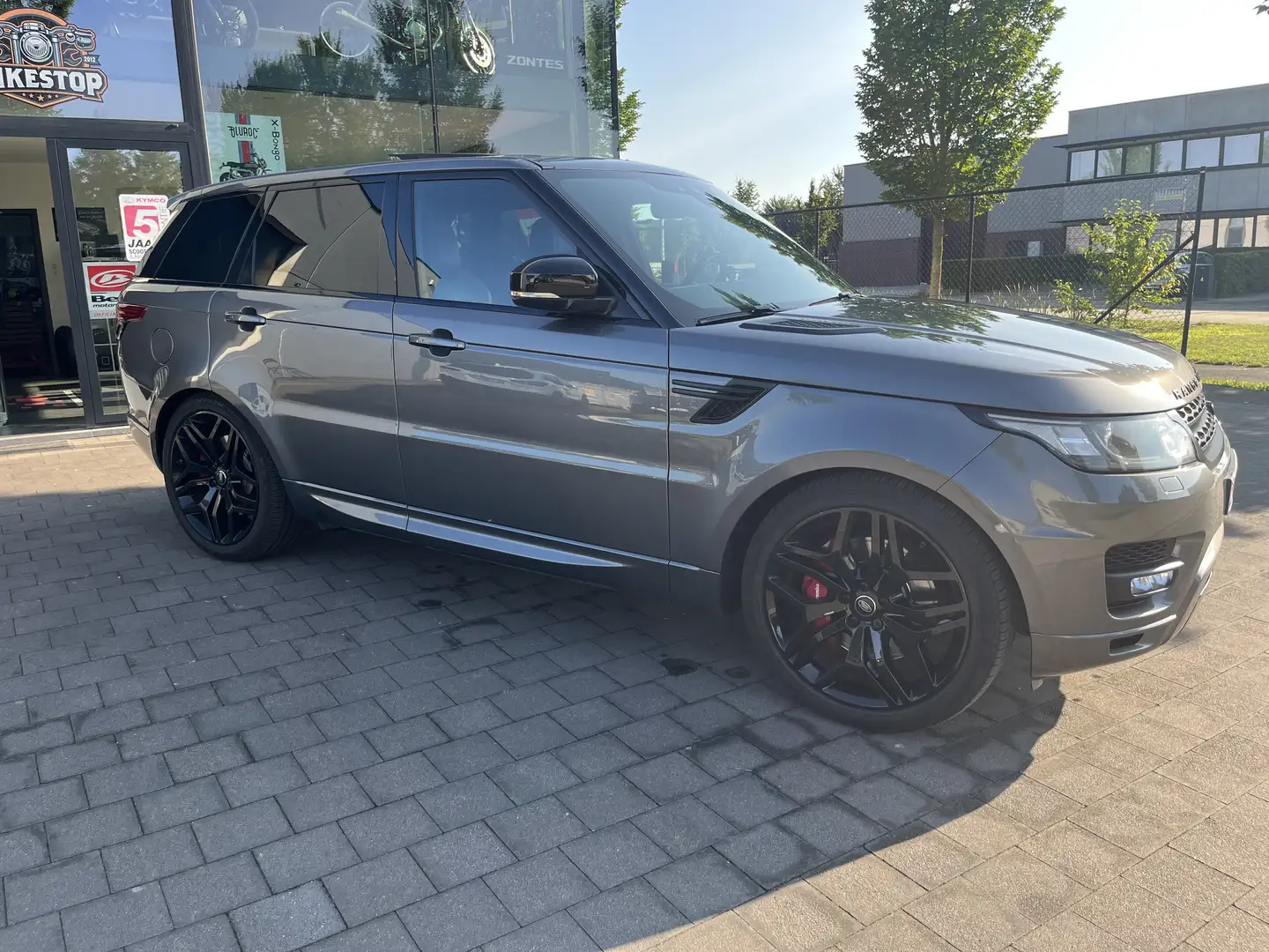Land Rover Range Rover Sport TDV6 HSE - 2