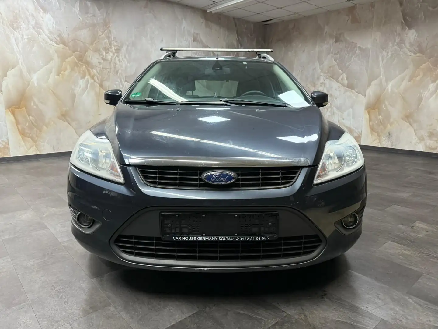Ford Focus Turnier Viva+TÜV AU NEU+ Grau - 2