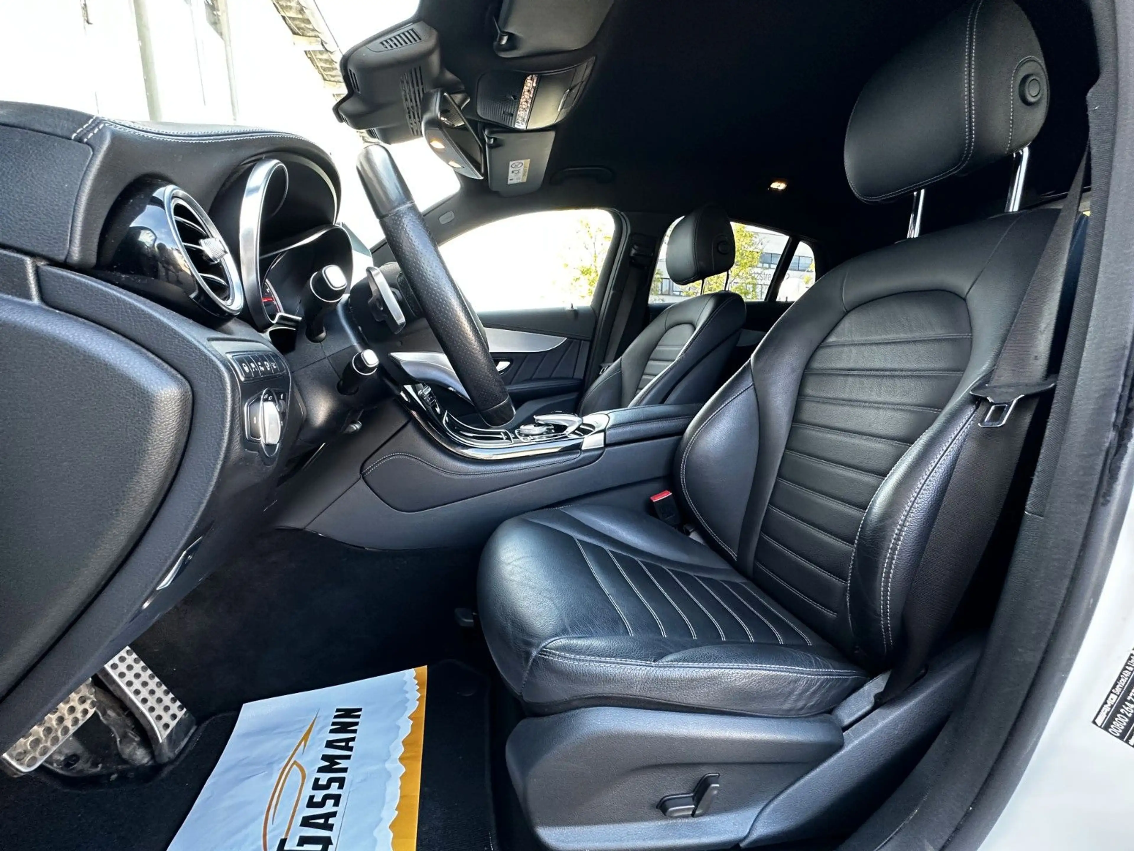 Mercedes-Benz GLC 43 AMG Coupe HUD Luft. LED Totwinkel ACC 360 — photo 15