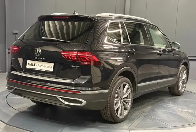 Volkswagen Tiguan Allspace view 7