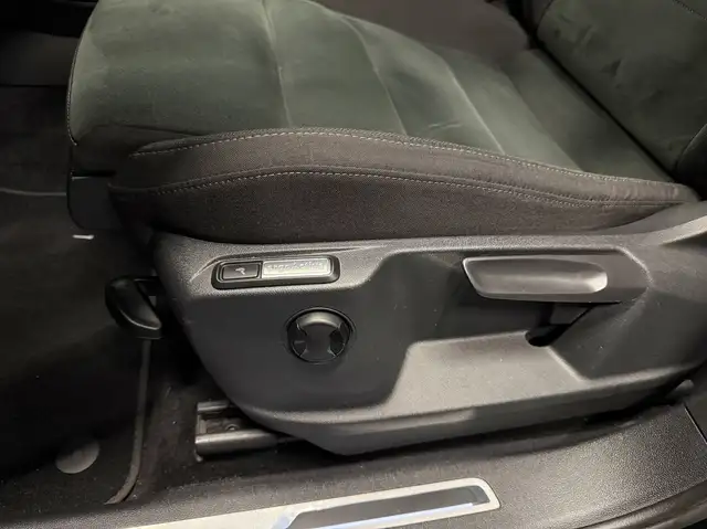 Volkswagen Tiguan Allspace view 26