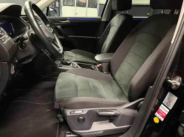 Volkswagen Tiguan Allspace view 27