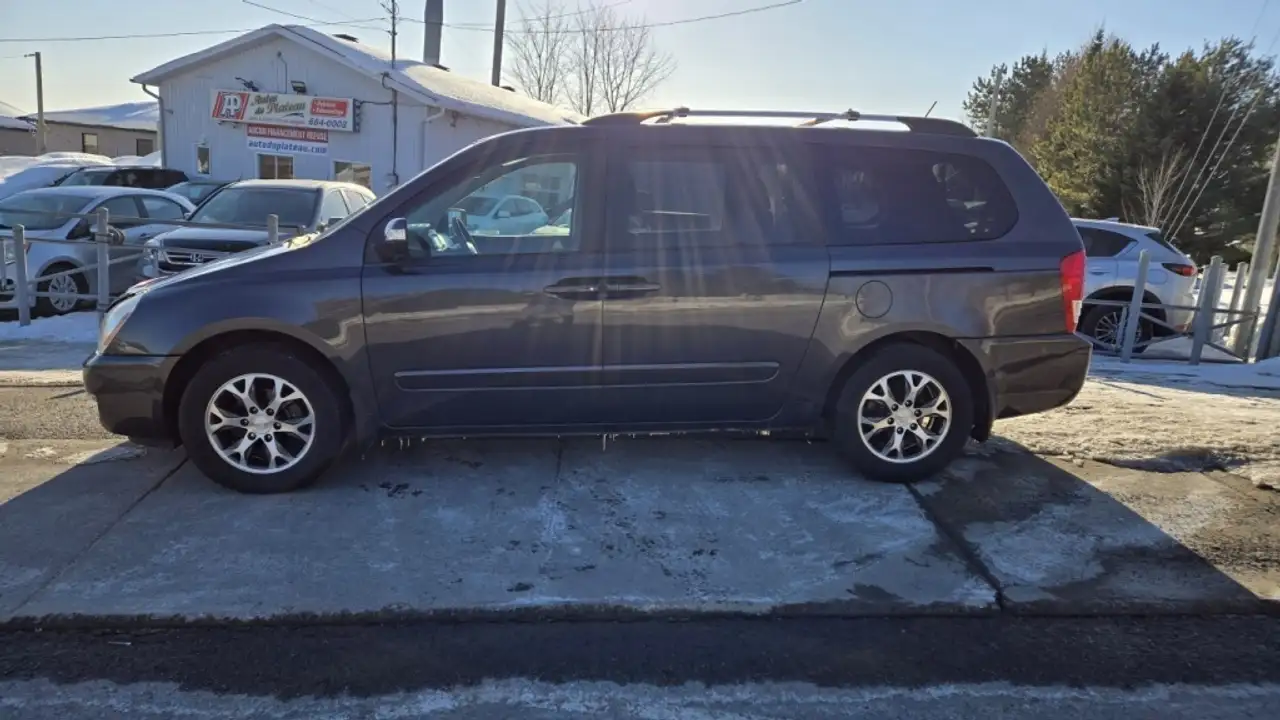2014 Kia Sedona