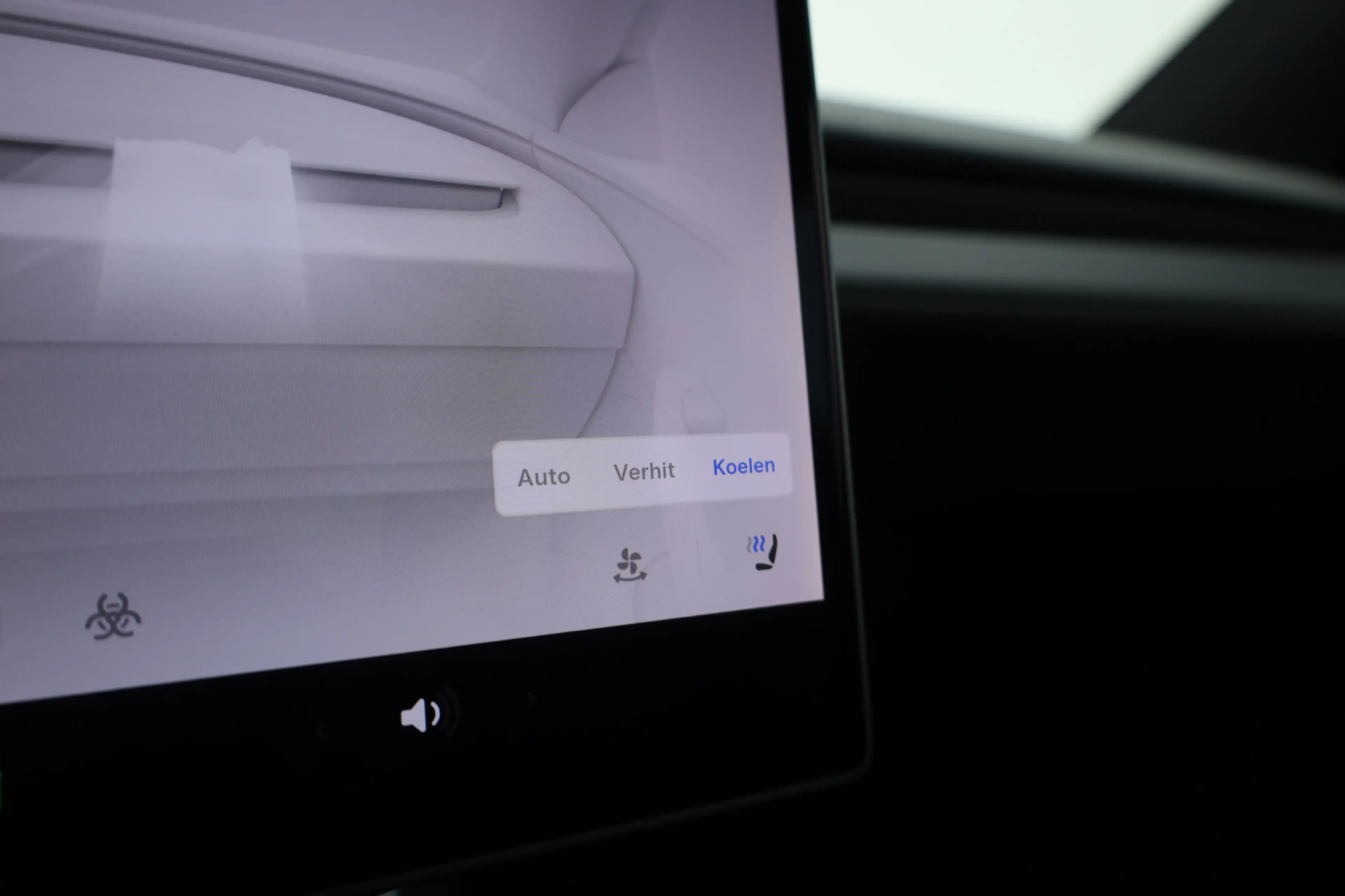 Tesla Model Y Premium Long Range RWD 75 kWh | Rijklaar! | Direct — photo 21