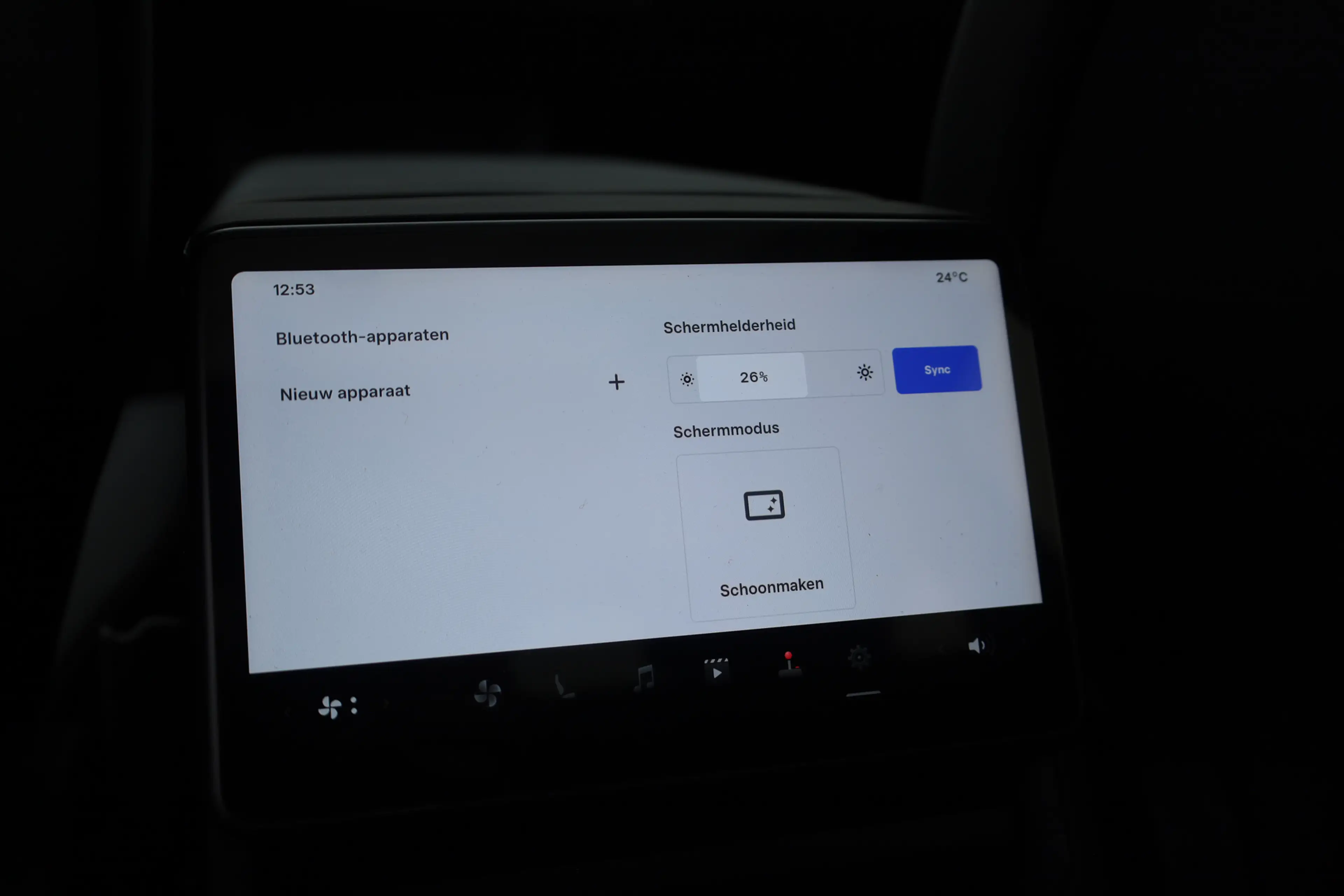 Tesla Model Y Premium Long Range RWD 75 kWh | Rijklaar! | Direct — photo 43