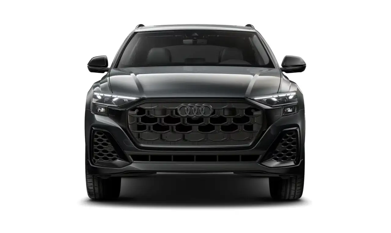 Audi Q8 снимка Audi Q8