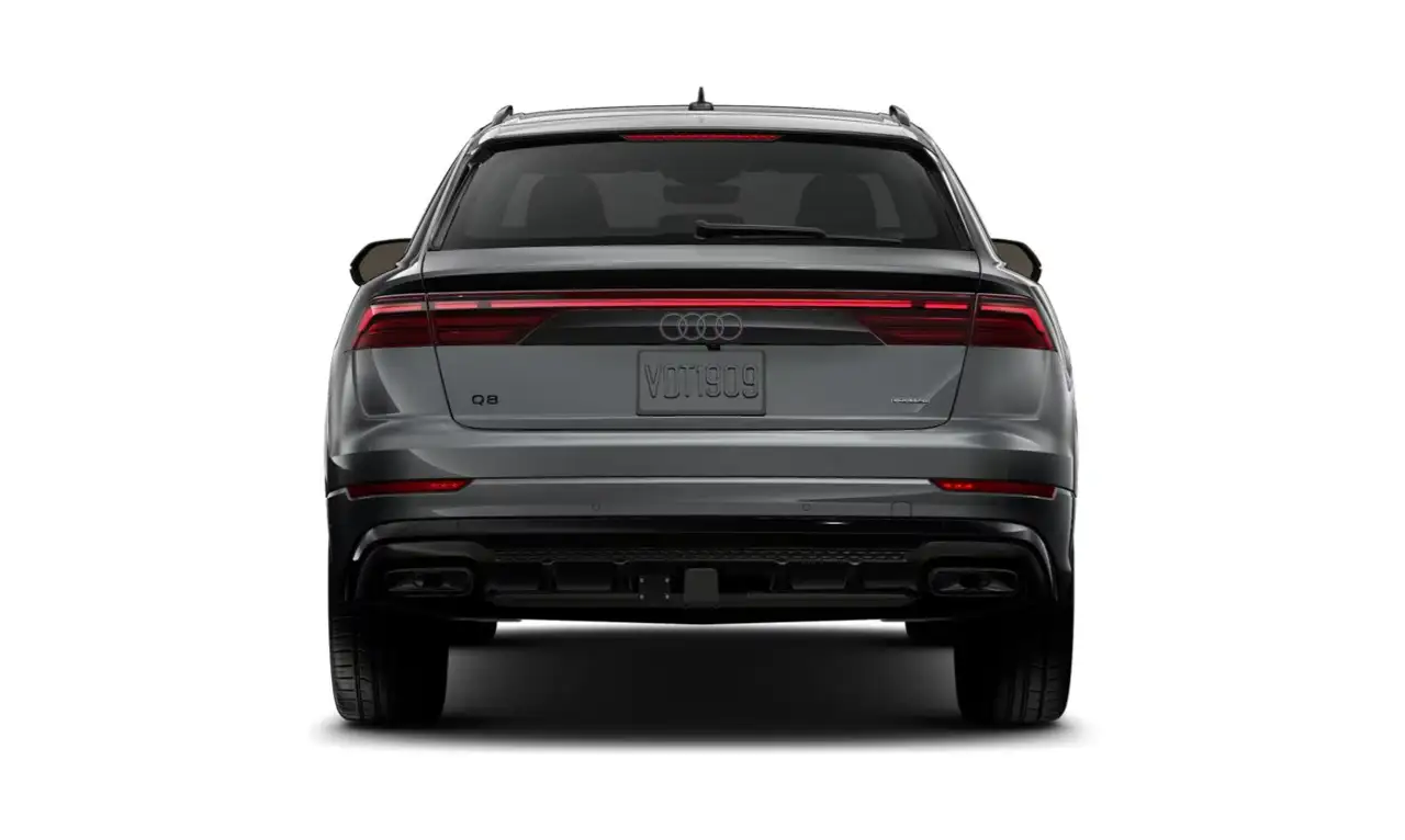 Audi Q8 снимка Audi Q8