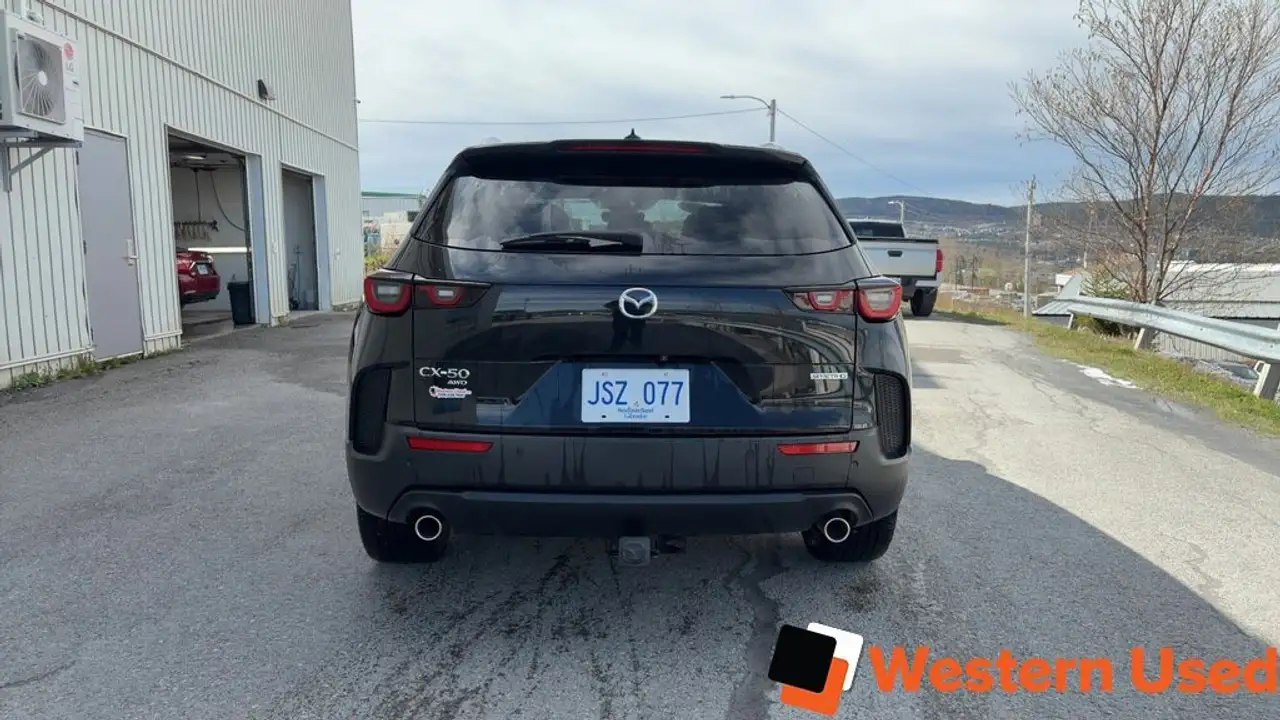 Mazda CX-50 снимка Mazda CX-50