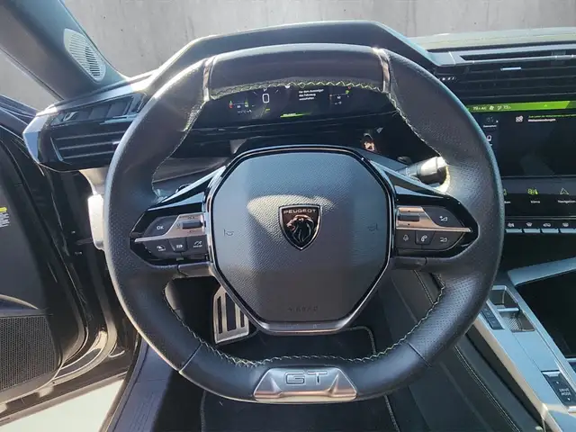 Peugeot 408 view 10