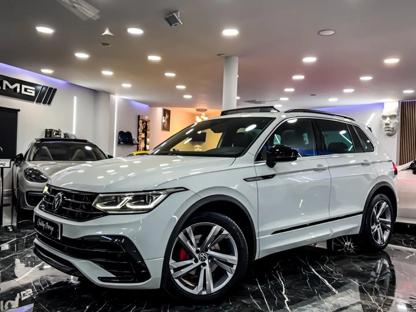 Volkswagen Tiguan 2.0TDI R-Line 4Motion DSG 110kW Weiß - 1
