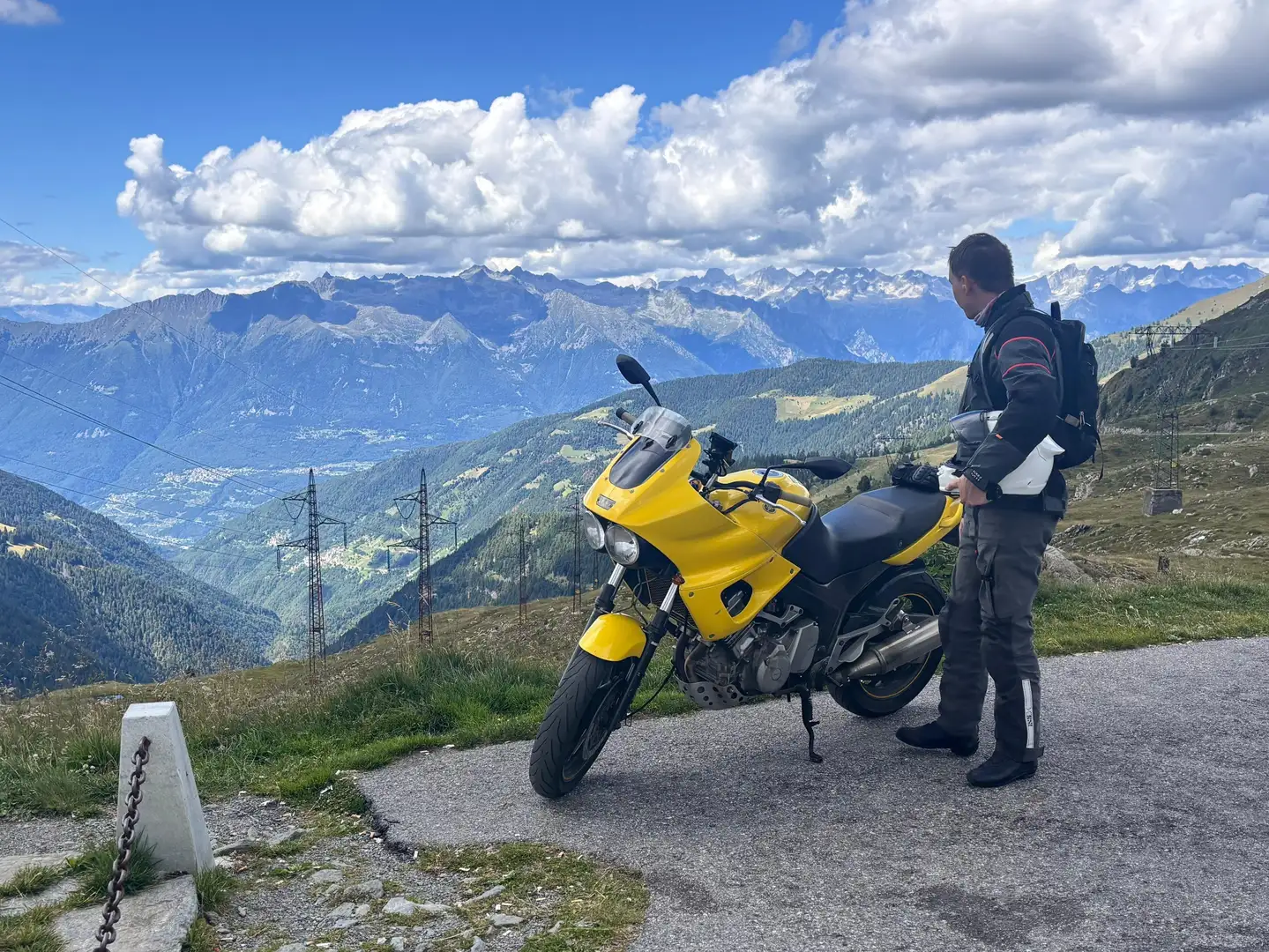 Yamaha TDM 850 3VD Geel - 1