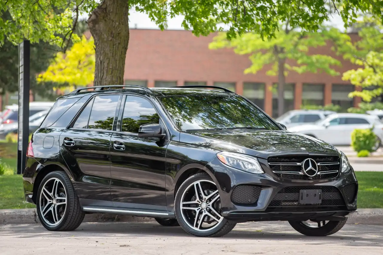 Mercedes-Benz GLE снимка Mercedes-Benz GLE