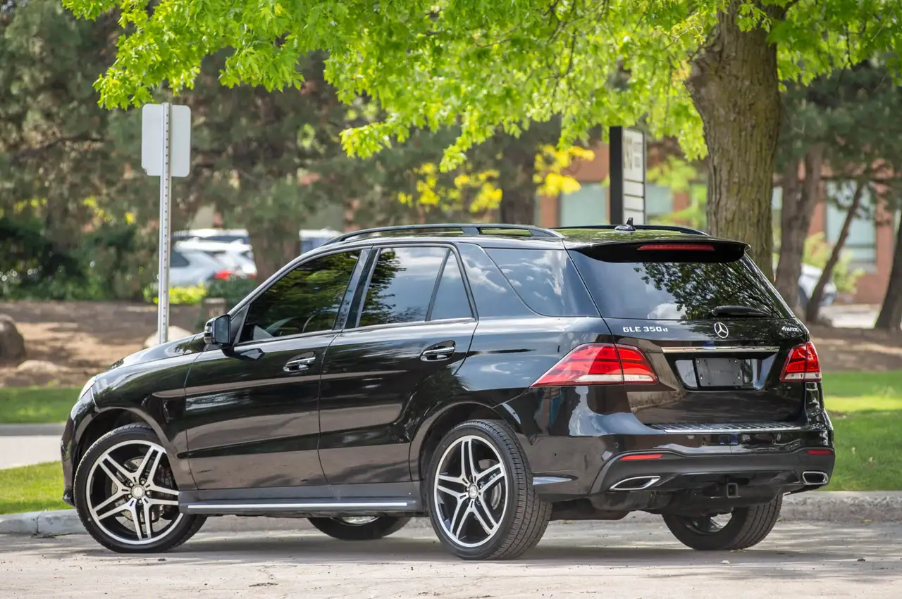 Mercedes-Benz GLE снимка Mercedes-Benz GLE