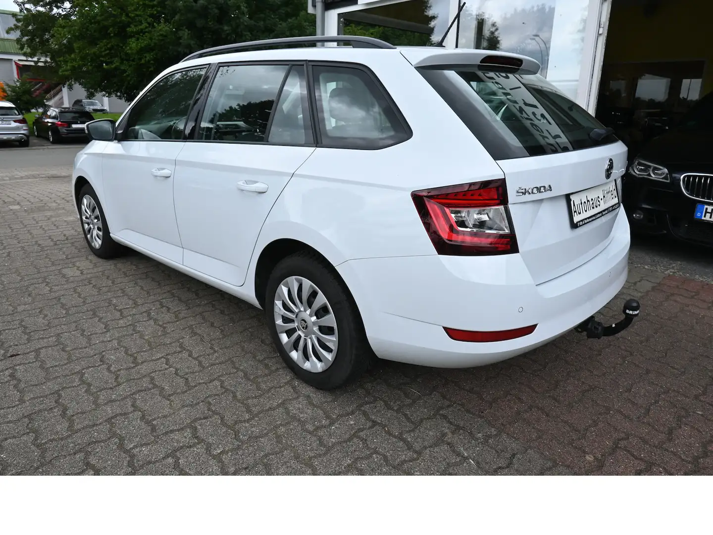 Skoda Fabia 1.0 TSI Combi*Ambition* Klima Navi PDC AHK Blanc - 2