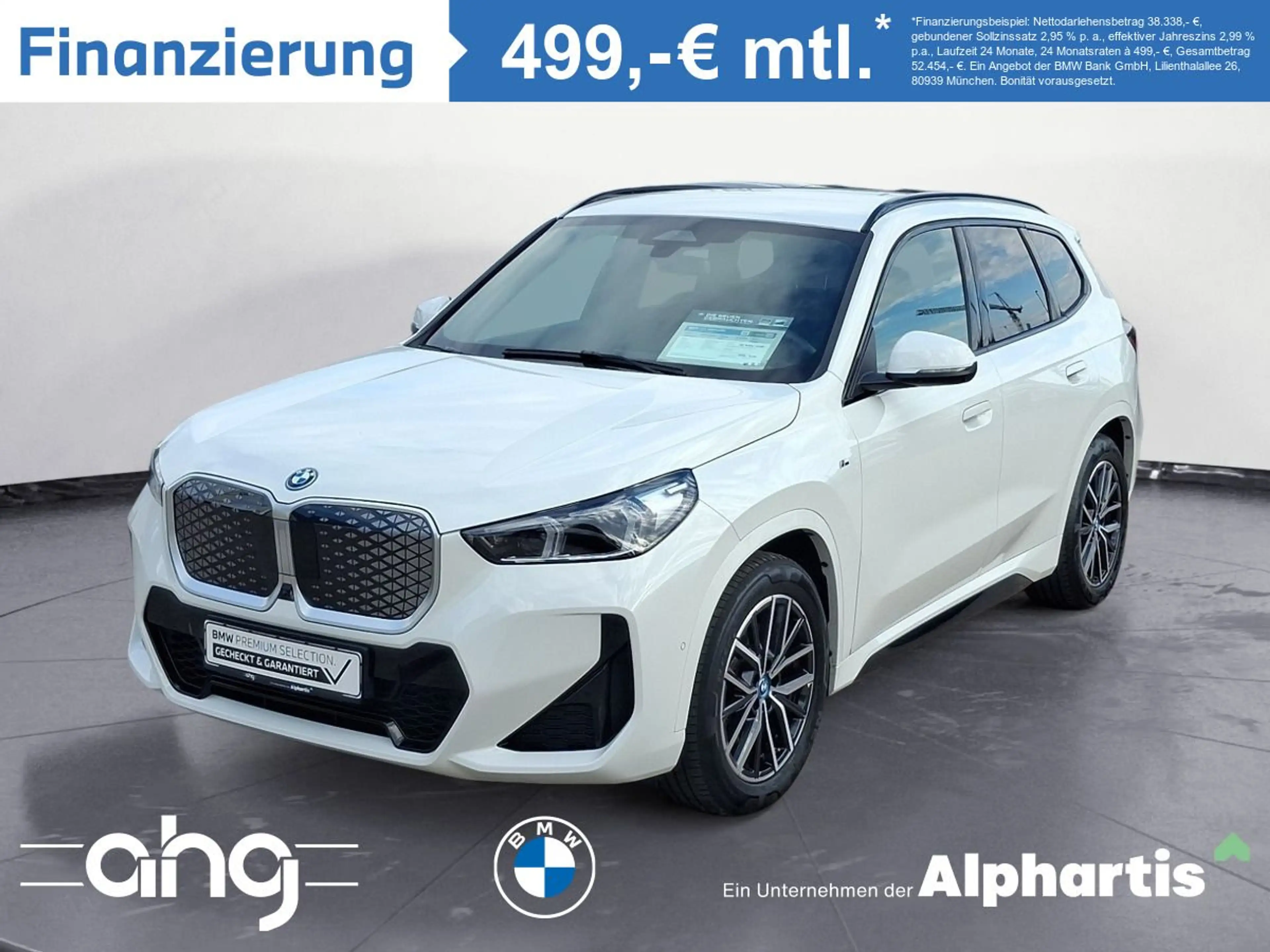 BMW iX1 xDrive30 M Sportpaket Head-Up Memory vorn