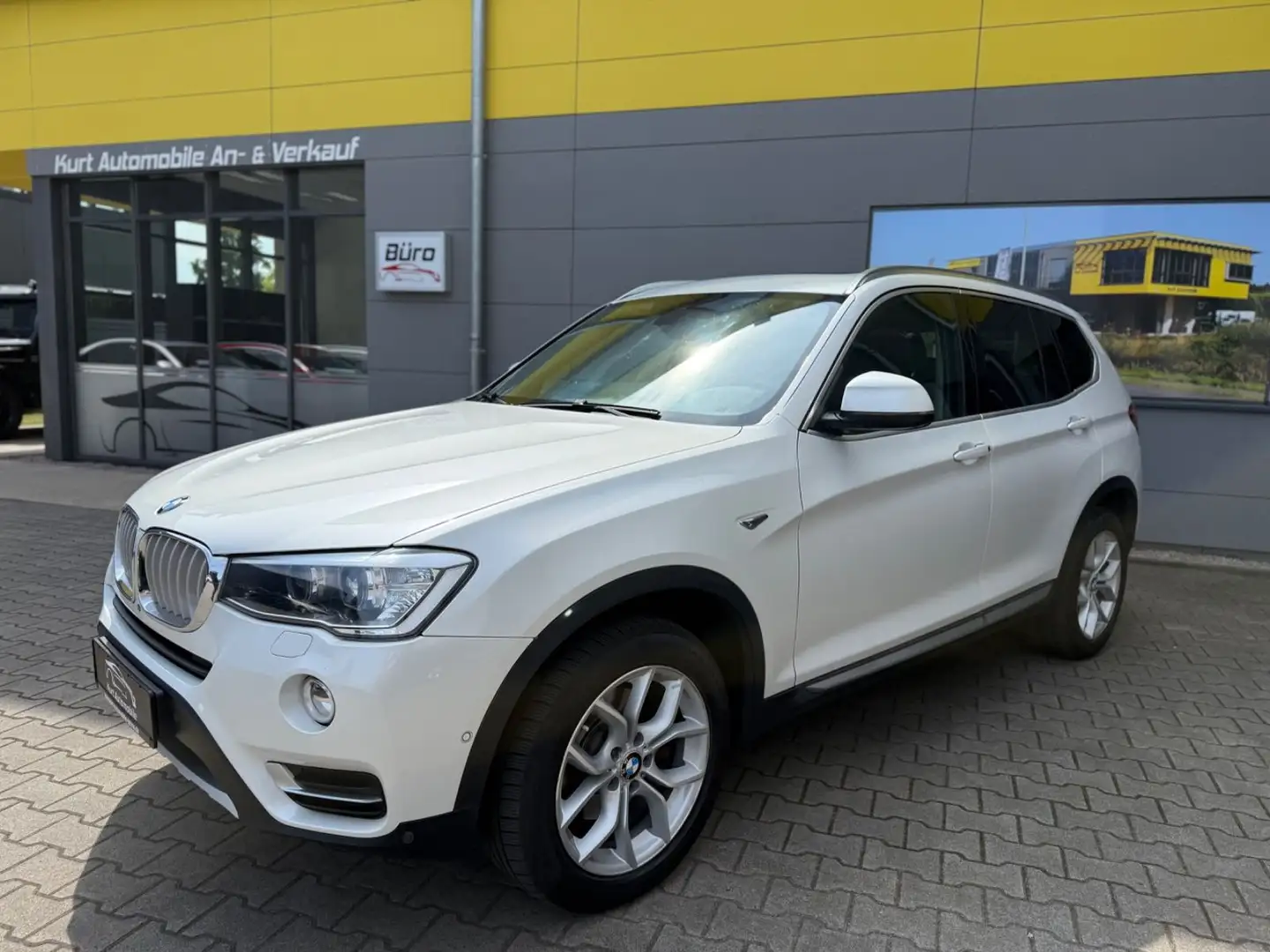 BMW X3 xDrive 35 d LEDER/PANO/SHZ/NAVI/LED/KAMERA* Blanc - 2