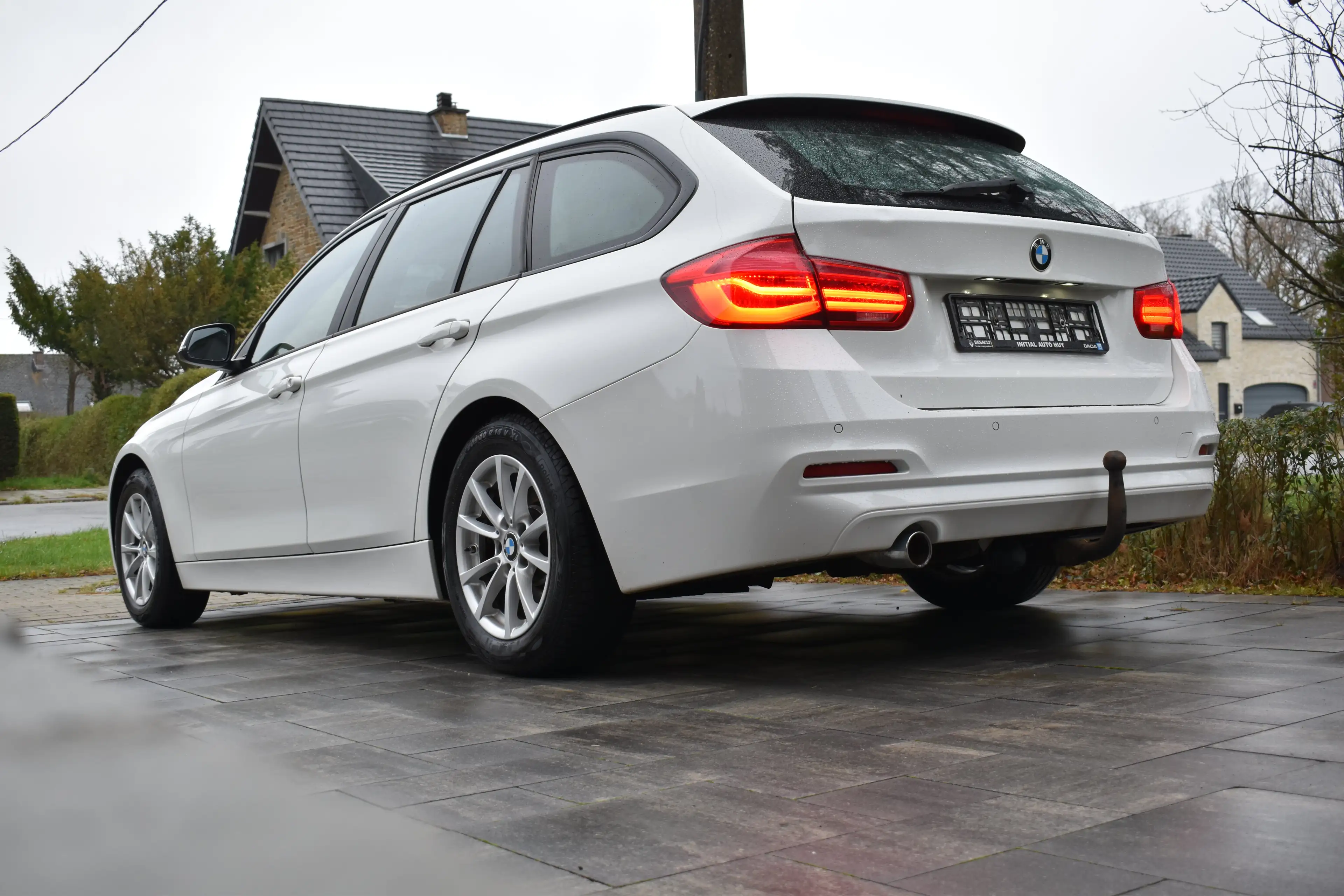 BMW 316 D Touring Business Edition — photo 3