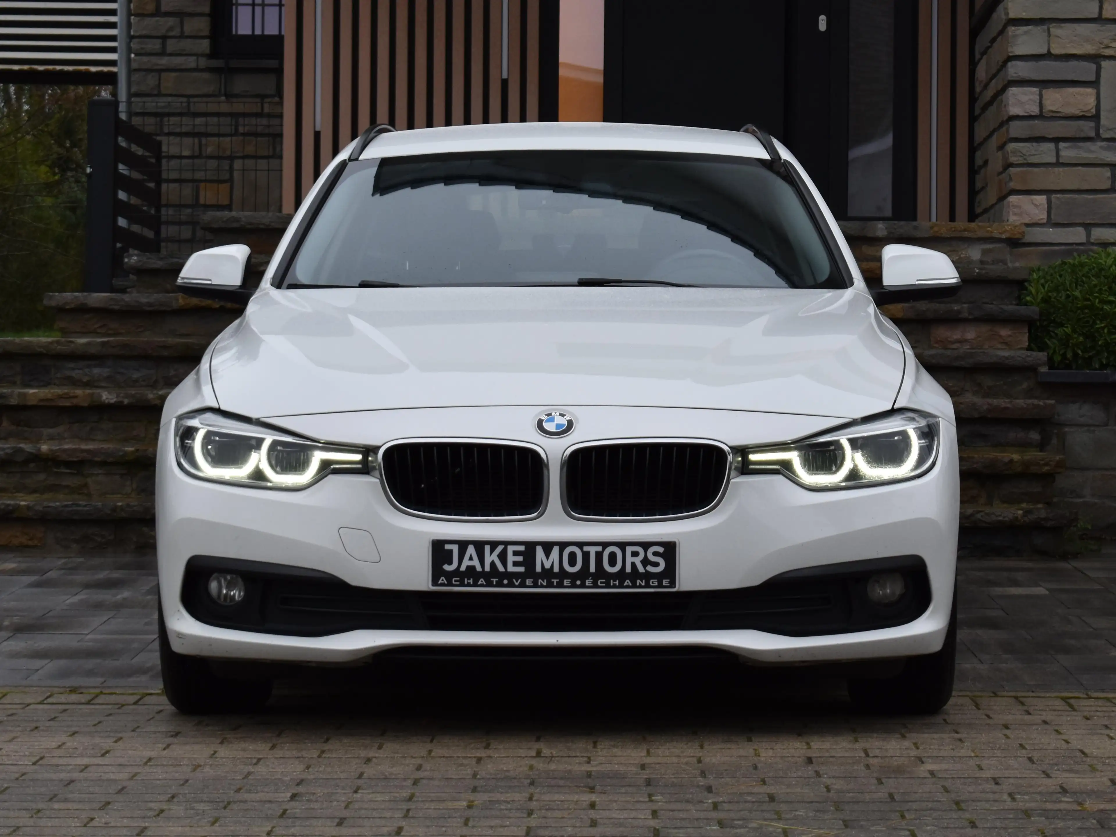 BMW 316 D Touring Business Edition — photo 8