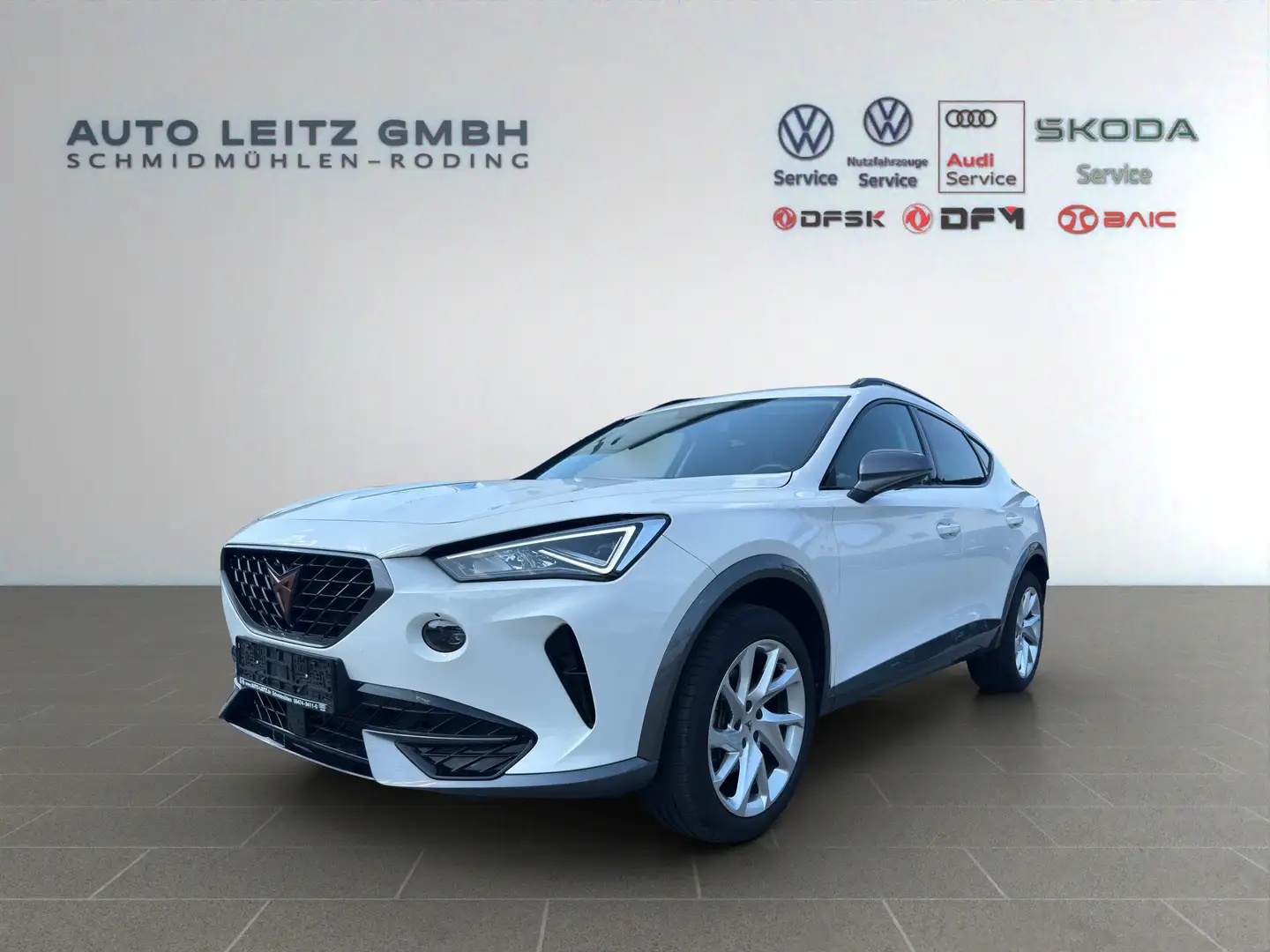 CUPRA Formentor 1.5 TSI ACC APP LED PDC LM18 KESSY Weiß - 1