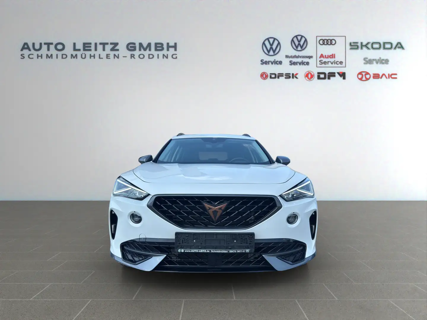 CUPRA Formentor 1.5 TSI ACC APP LED PDC LM18 KESSY Weiß - 2