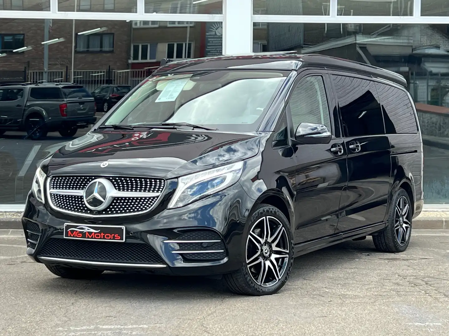 Mercedes-Benz Marco Polo 300d 4MATIC PACK AMG 6 PLACES TVAC BTW IN Чёрный - 1