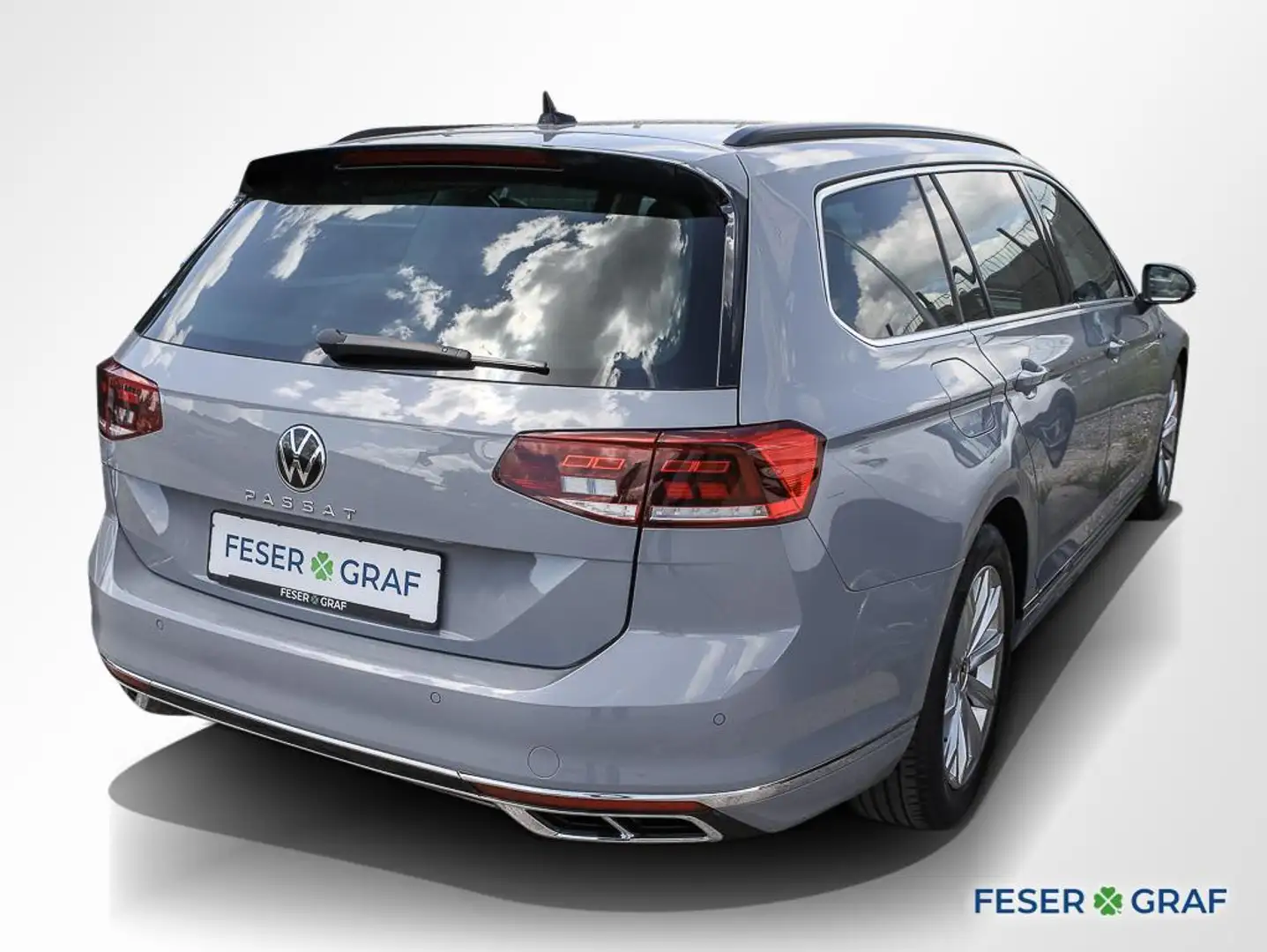 Volkswagen Passat Variant Business 2.0 TDI DSG Pano RüKa Grau - 2