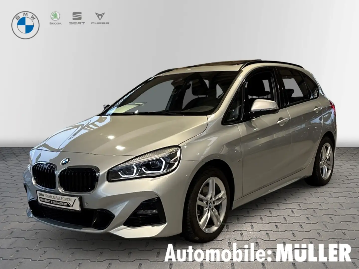 BMW 220 Active Tourer i M Sport Park-Assistent El. Panodac Zilver - 1