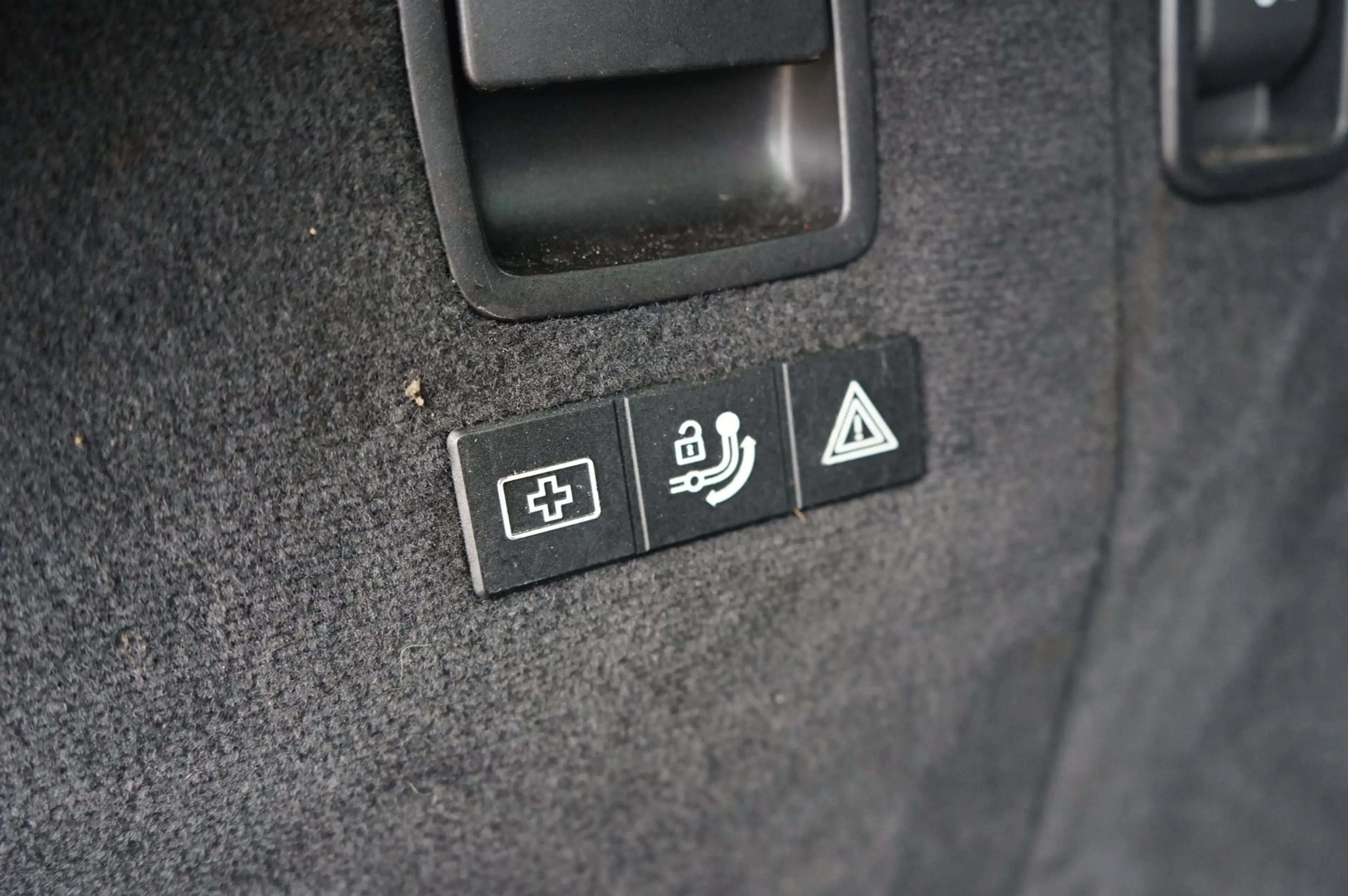 BMW 325 3-serie Touring 325xi Luxury Line, Clima, Navi, :e — photo 24
