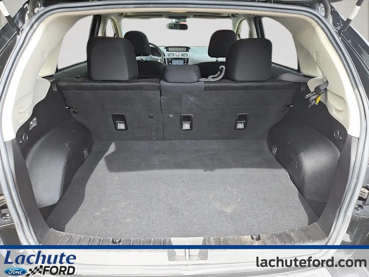 Subaru Crosstrek снимка Subaru Crosstrek