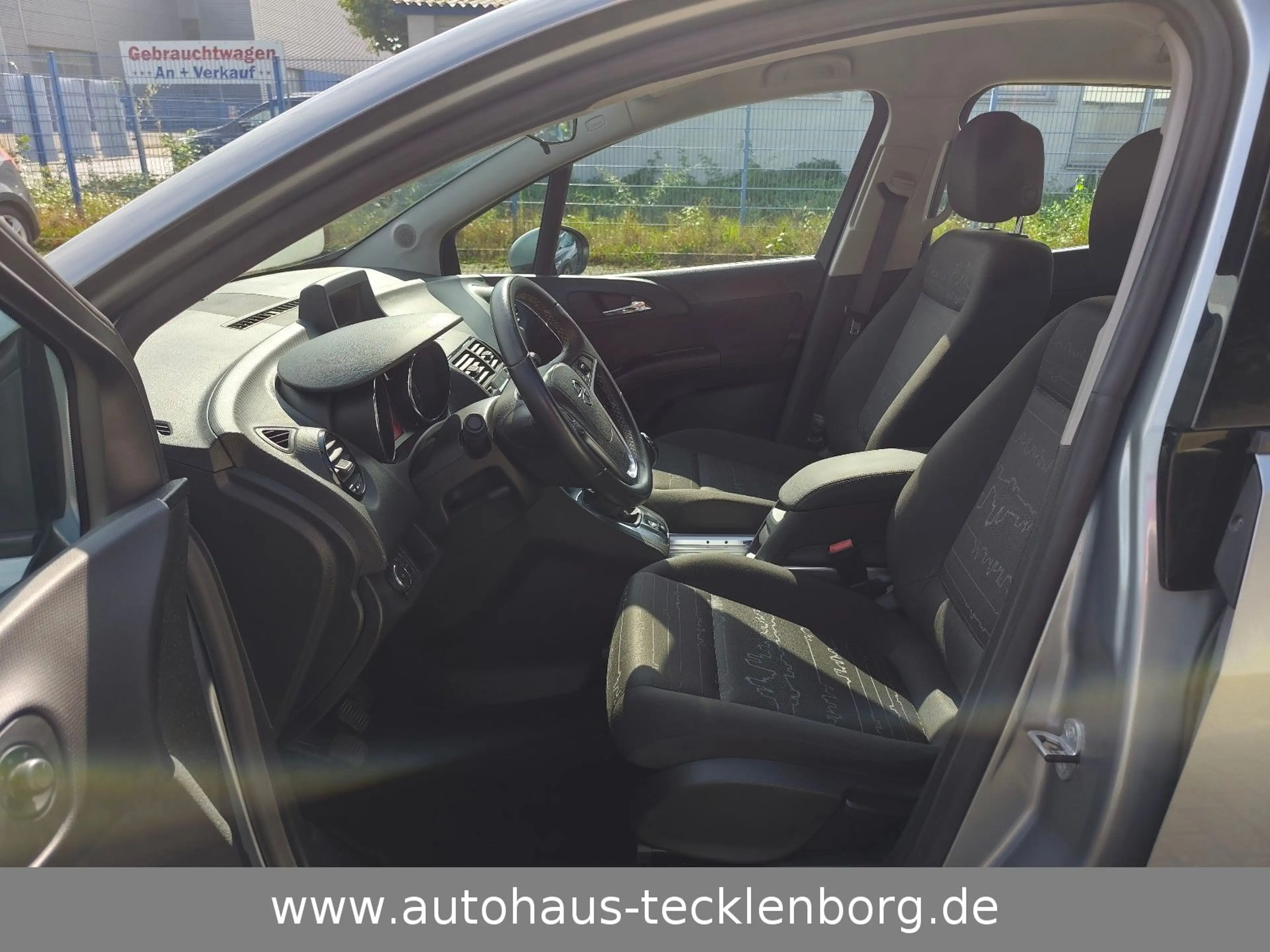 Opel Meriva 1.3 CDTI Edition * Navi * Allwetterreifen — photo 12