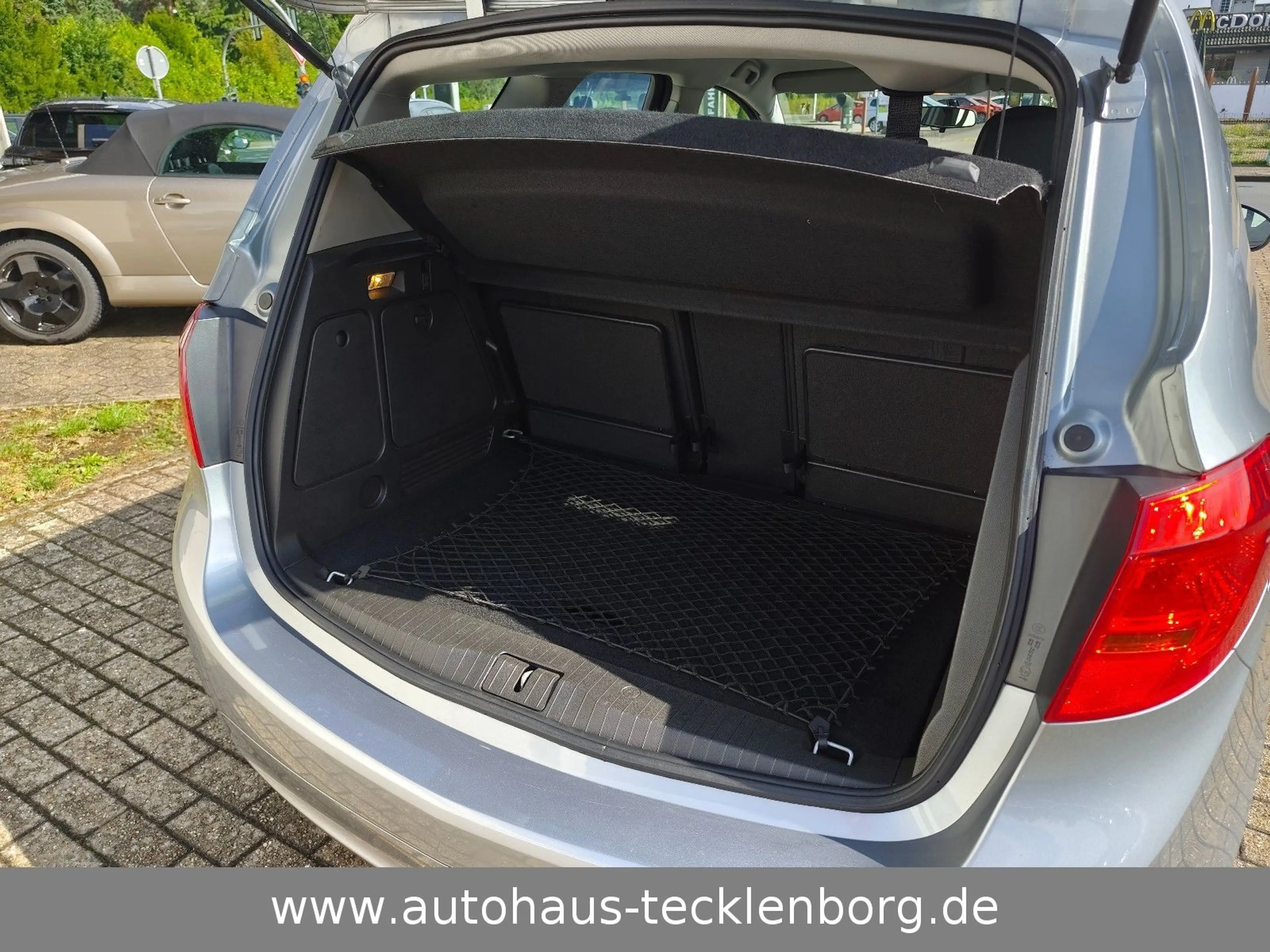 Opel Meriva 1.3 CDTI Edition * Navi * Allwetterreifen — photo 9