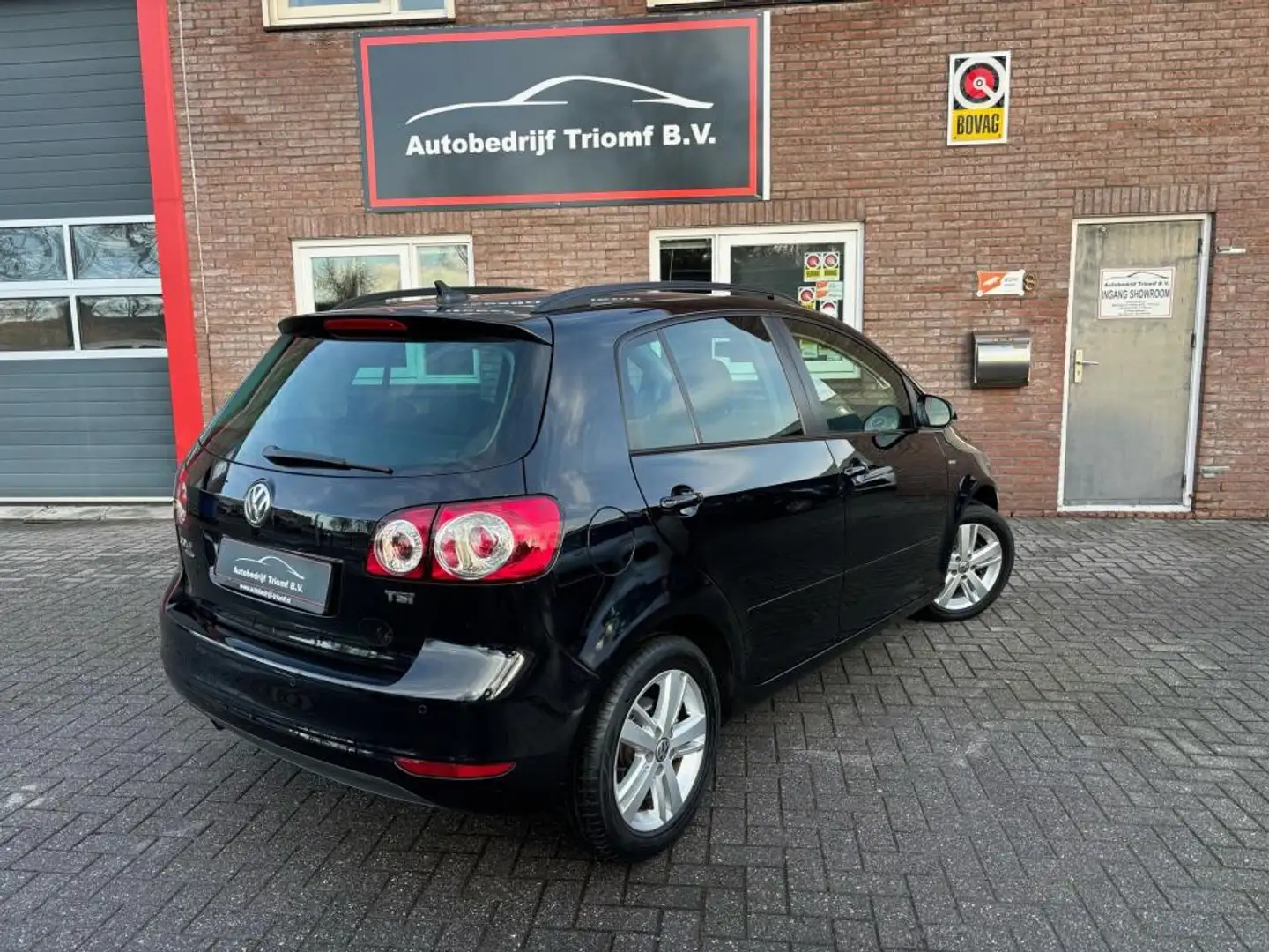 Volkswagen Golf Plus 1.2 TSI LIVE ! - NAVIGATIE -PARKEERSENSOREN- STOEL Zwart - 2