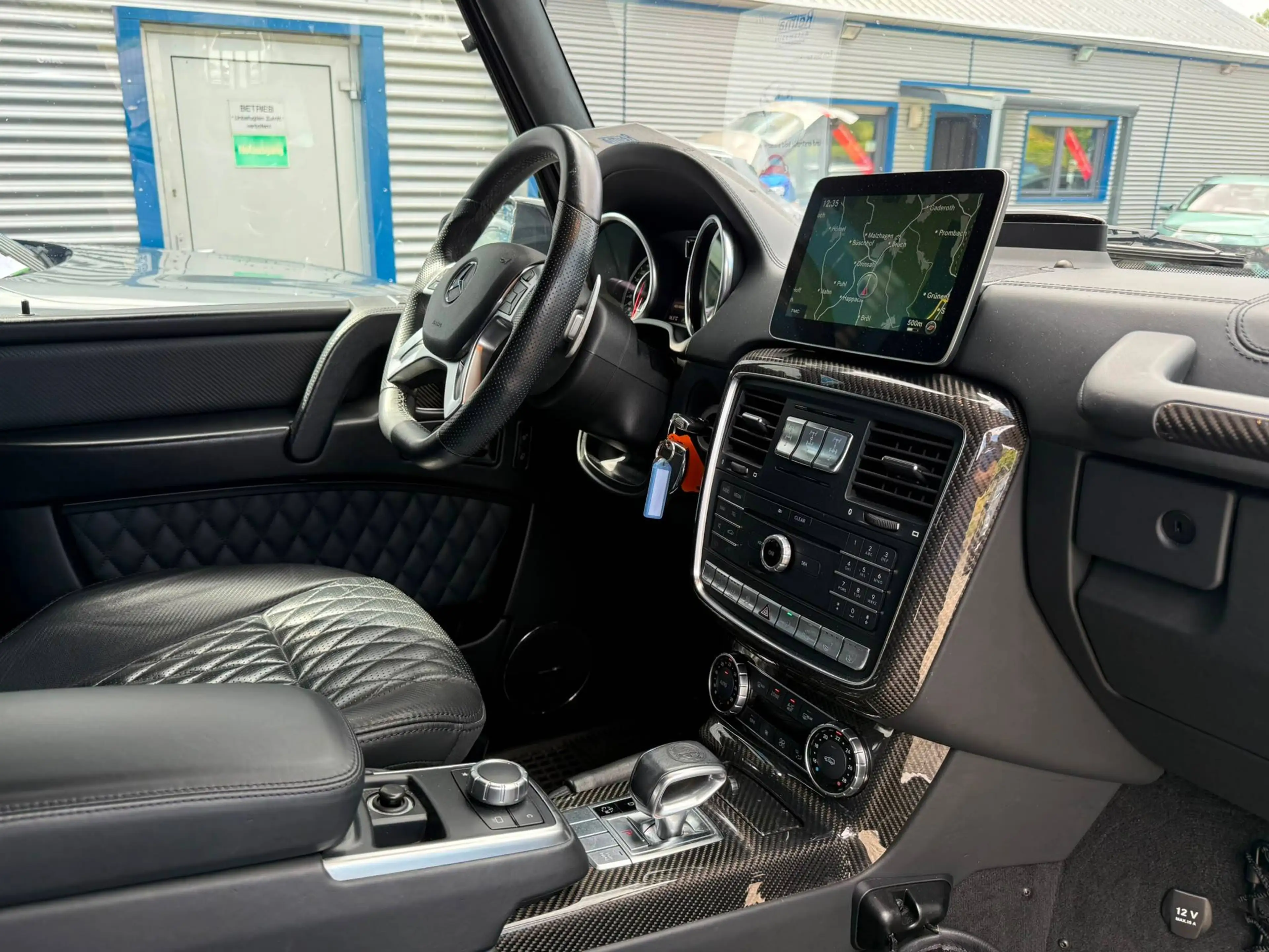 Mercedes-Benz G 63 AMG G 63 AMG Edition 463 , DEutsche Auslieferung, DVD im Fond — photo 10